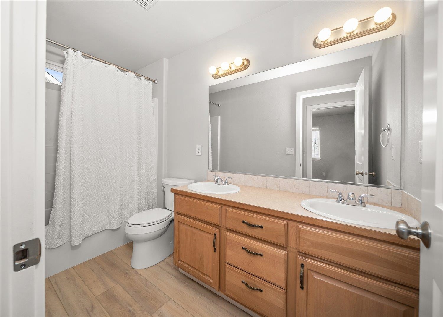 525 W Bolan Ave - Photo 17