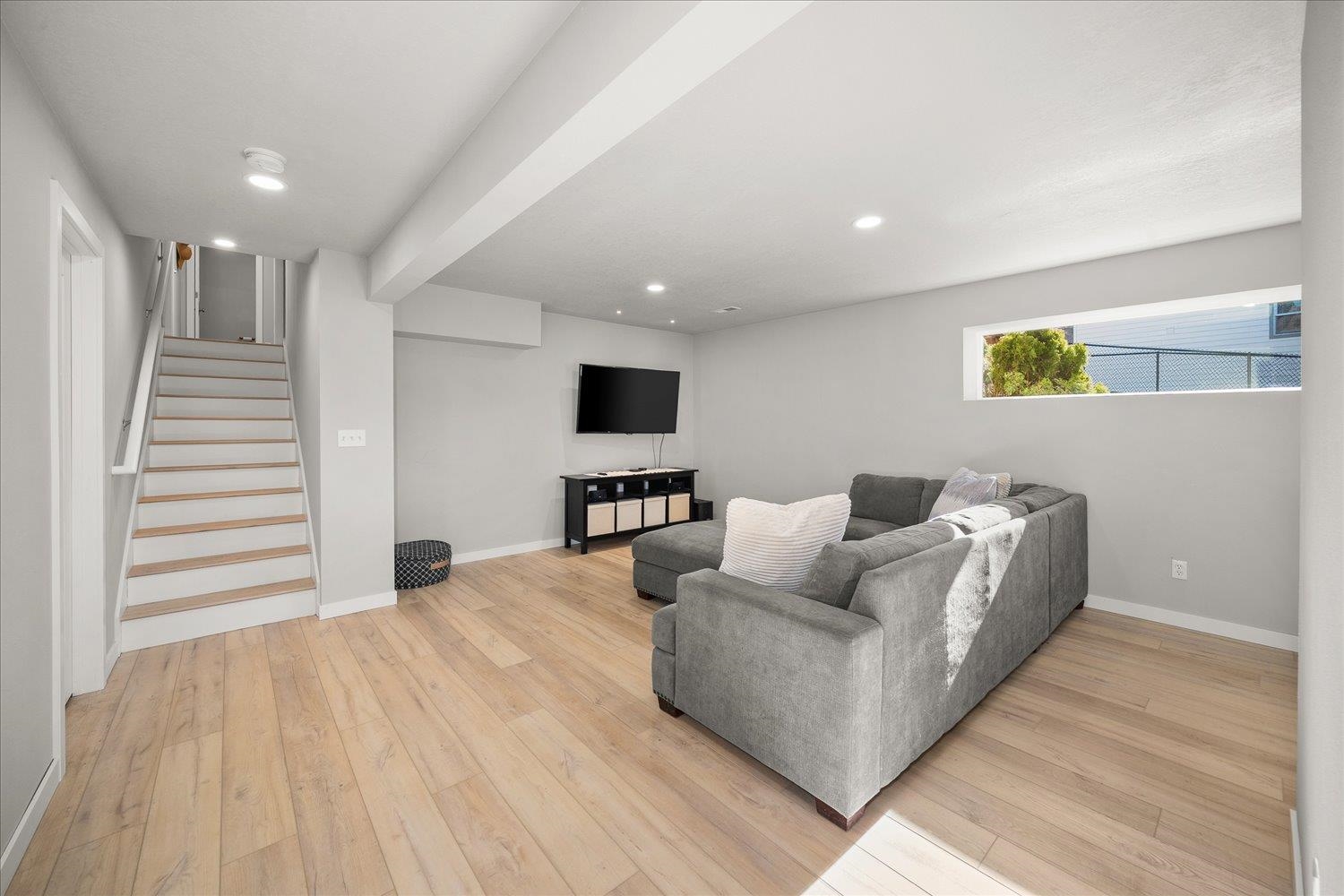 525 W Bolan Ave - Photo 21
