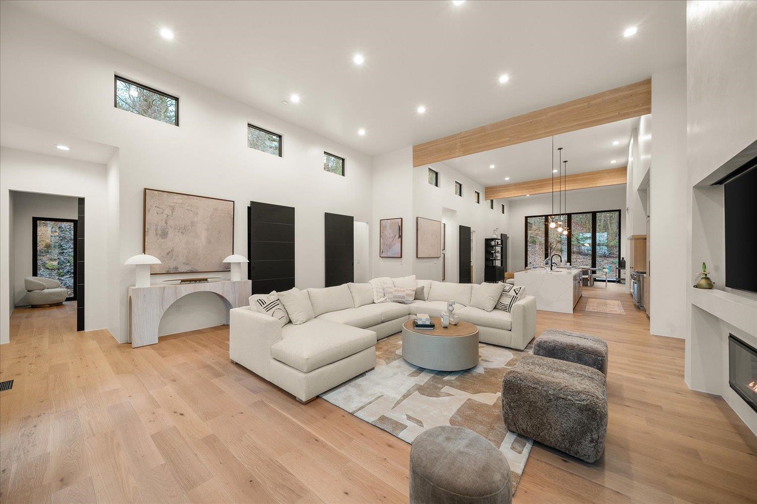 1518 E 20th Ave - Photo 6