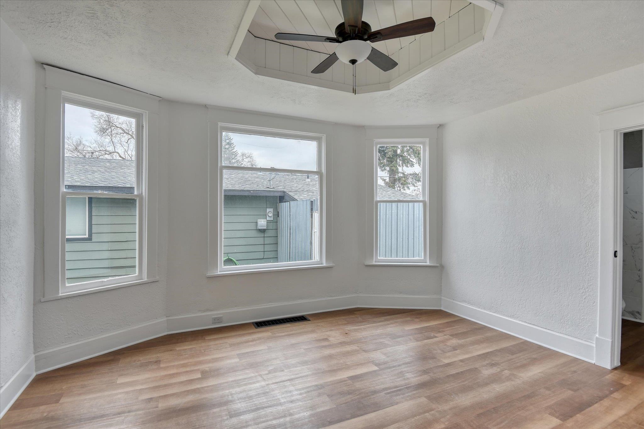 1812 W Nora Ave - Photo 15