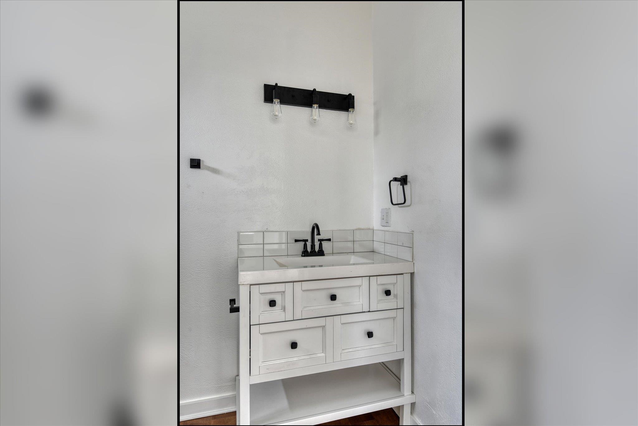 1812 W Nora Ave - Photo 10