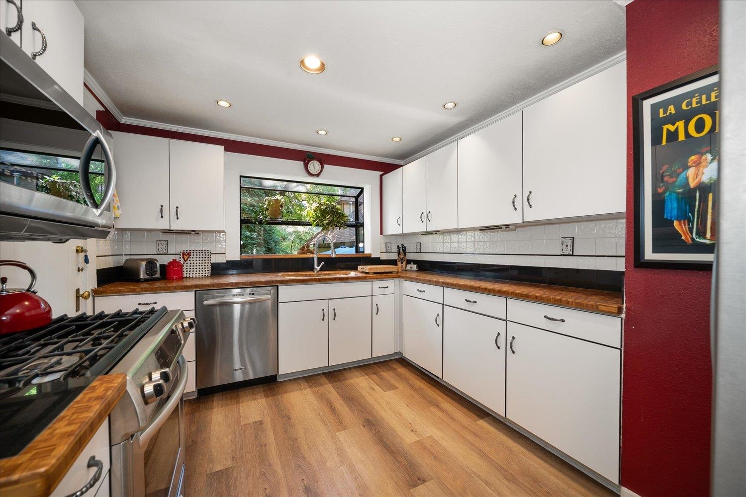 215 E 9th Ave - Photo 18