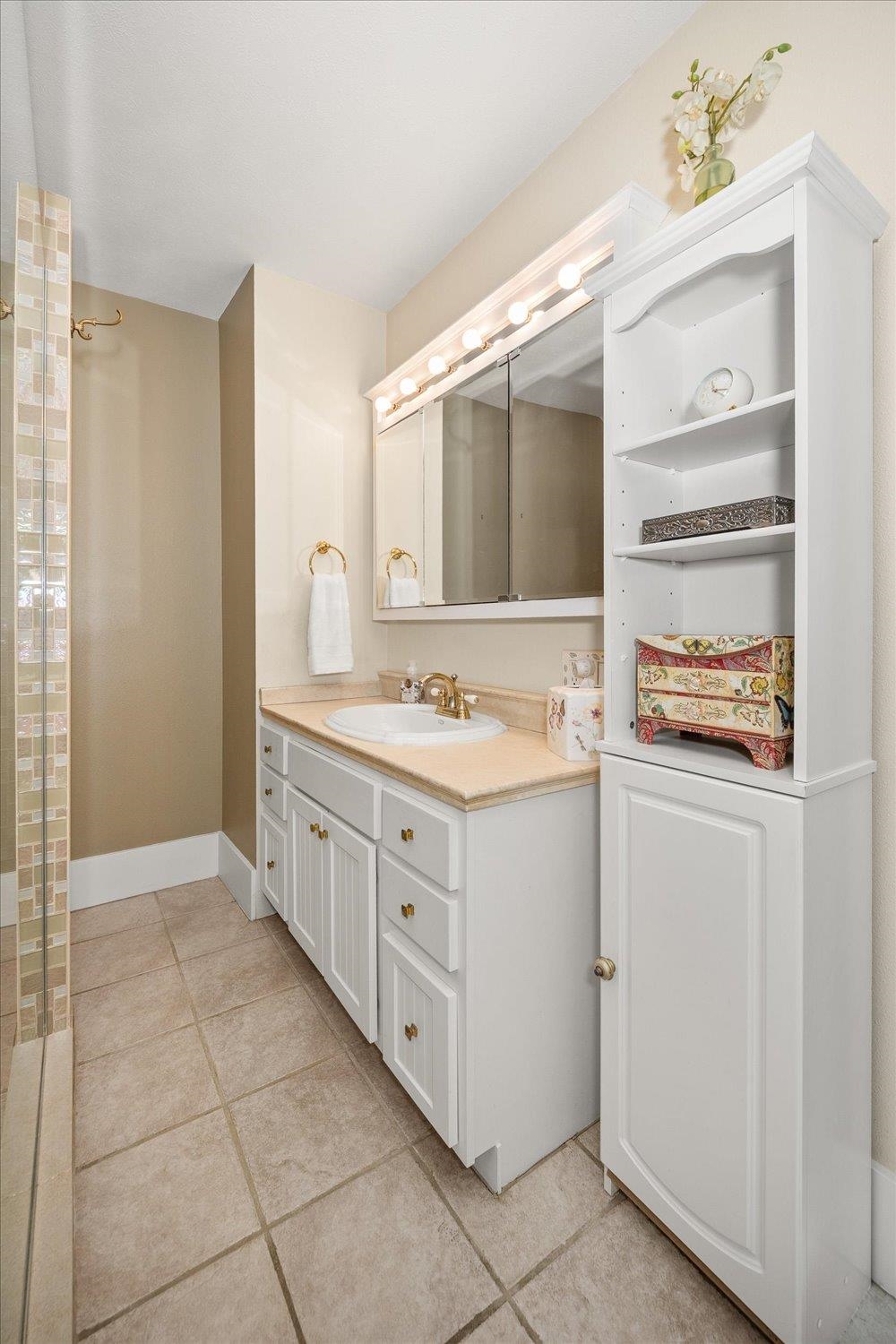 215 E 9th Ave - Photo 25