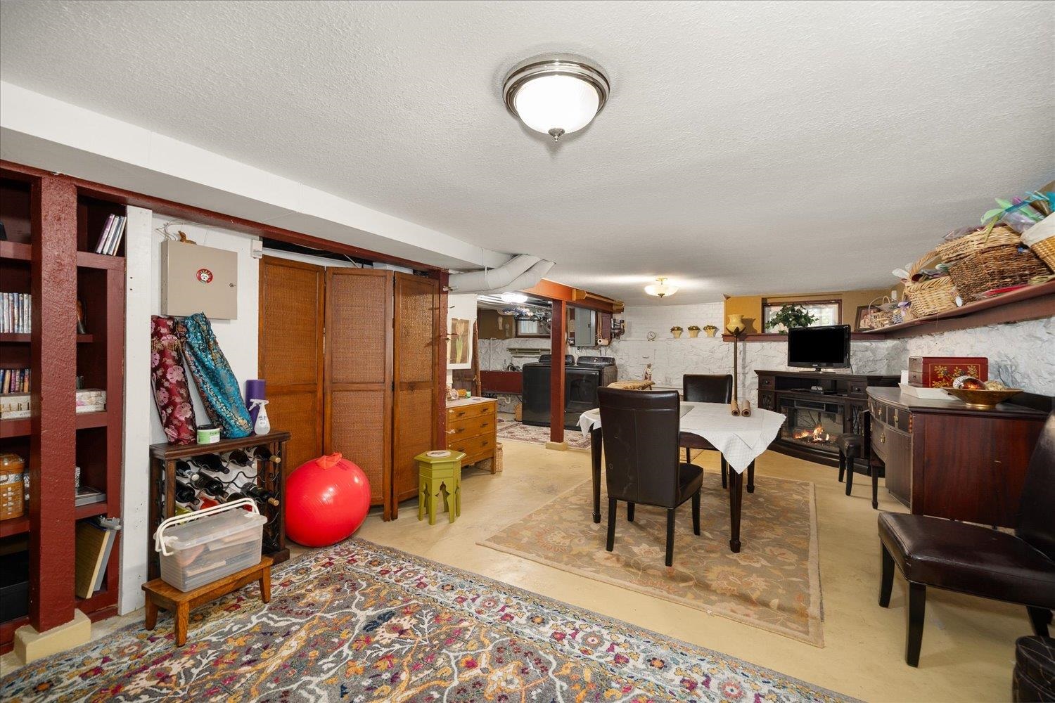 215 E 9th Ave - Photo 32