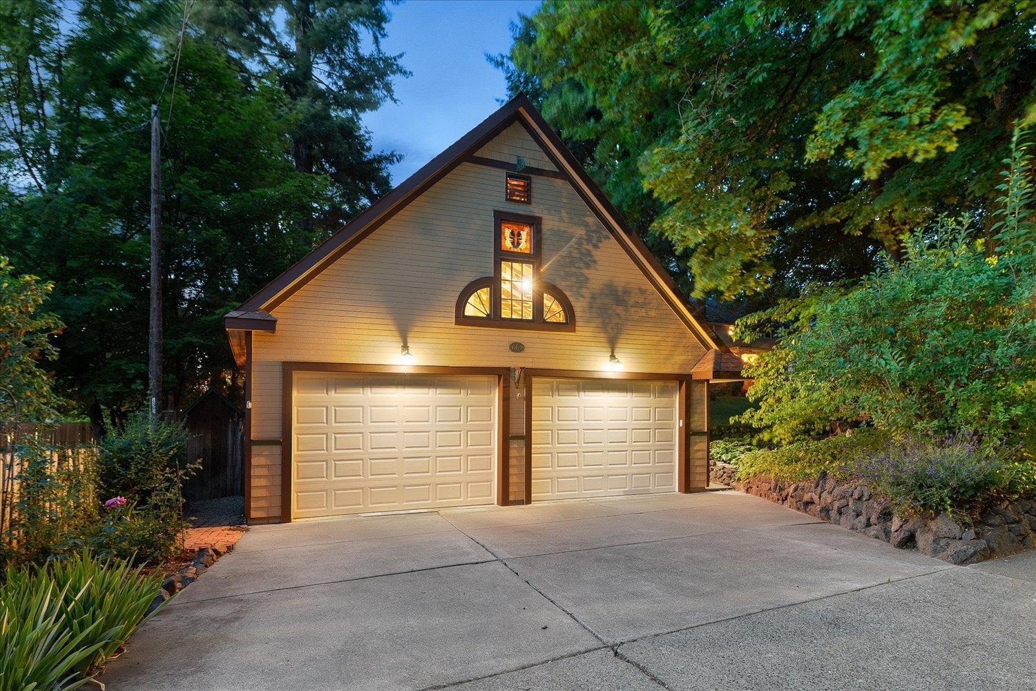215 E 9th Ave - Photo 6