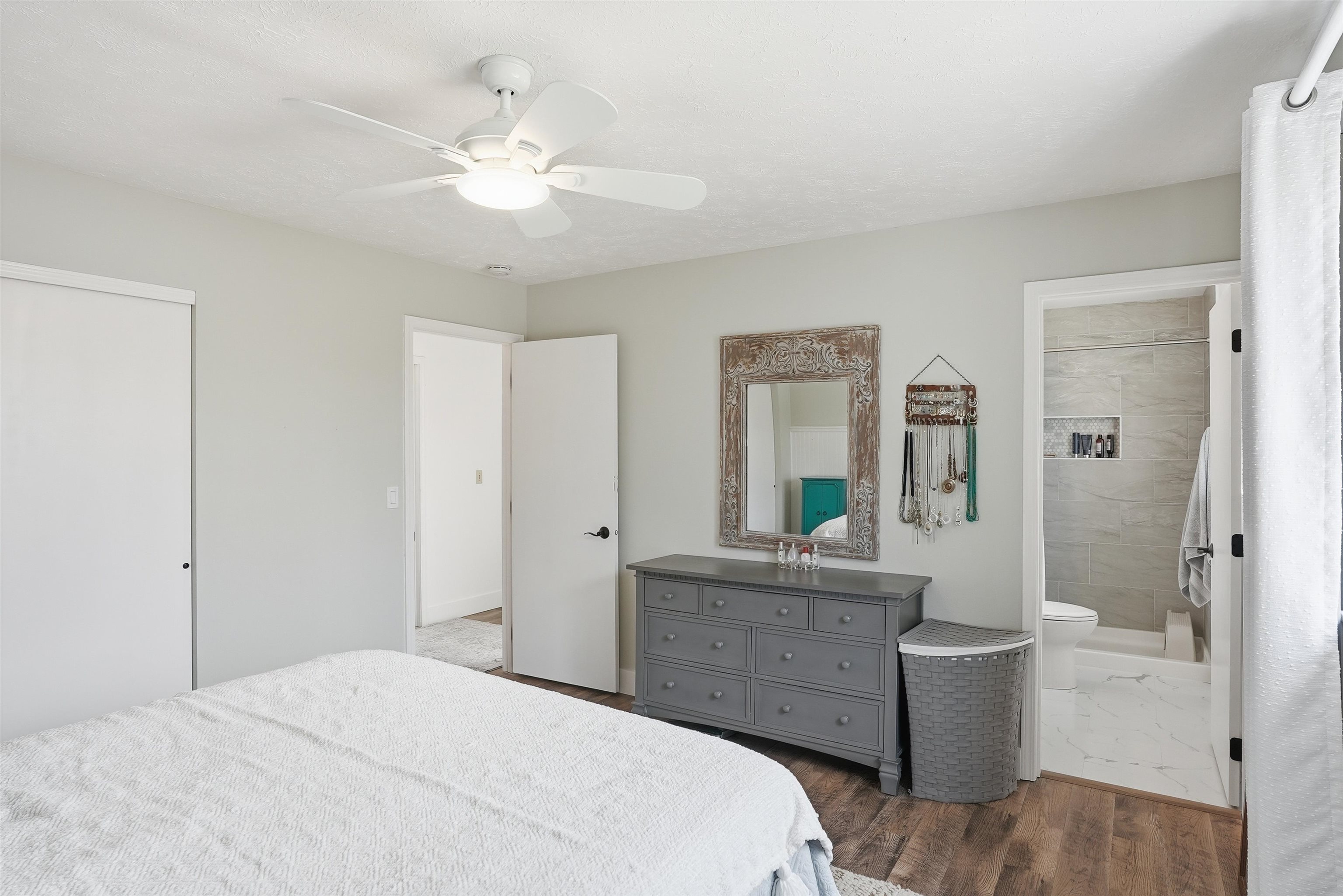 921 N Wright Blvd - Photo 19