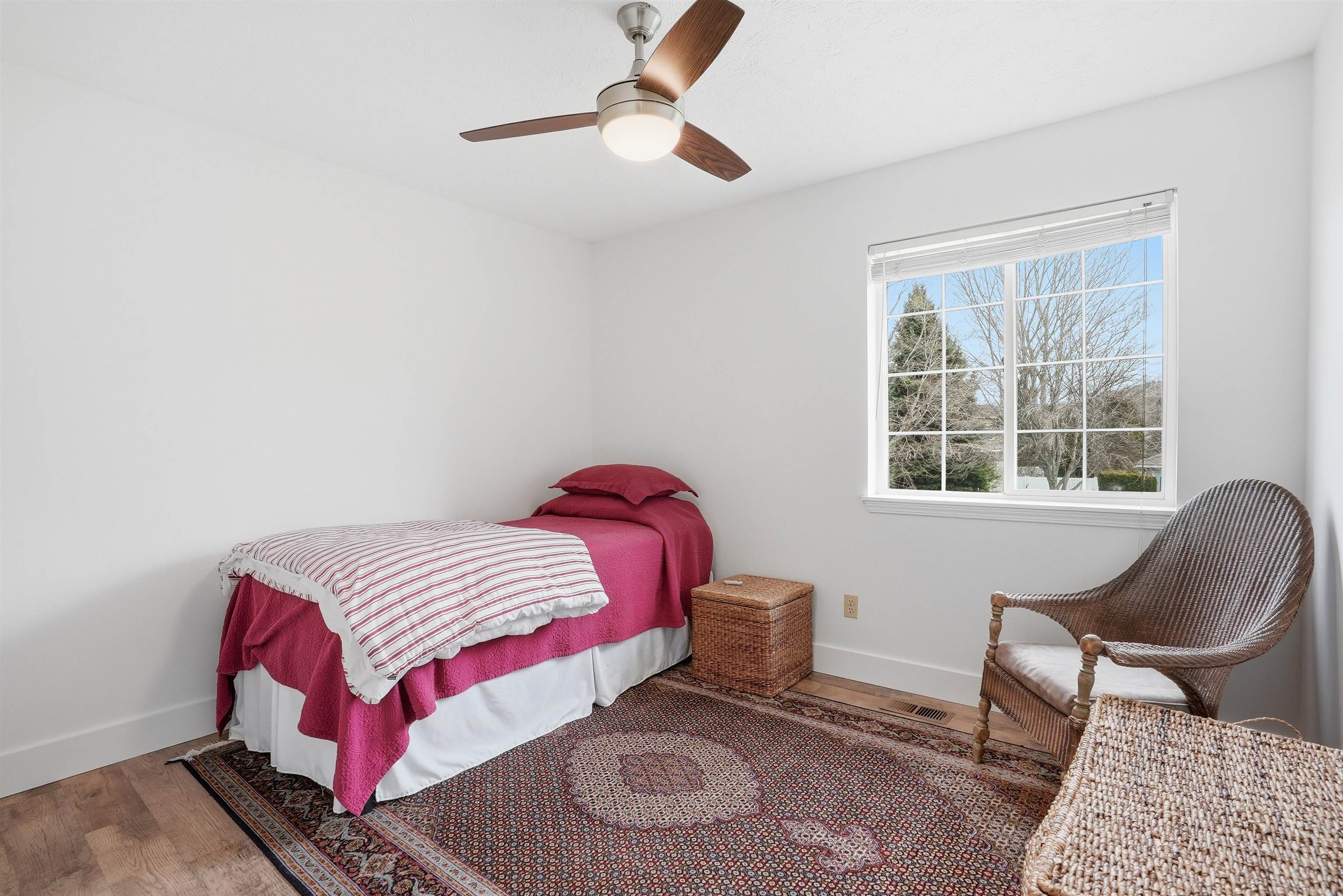 921 N Wright Blvd - Photo 21