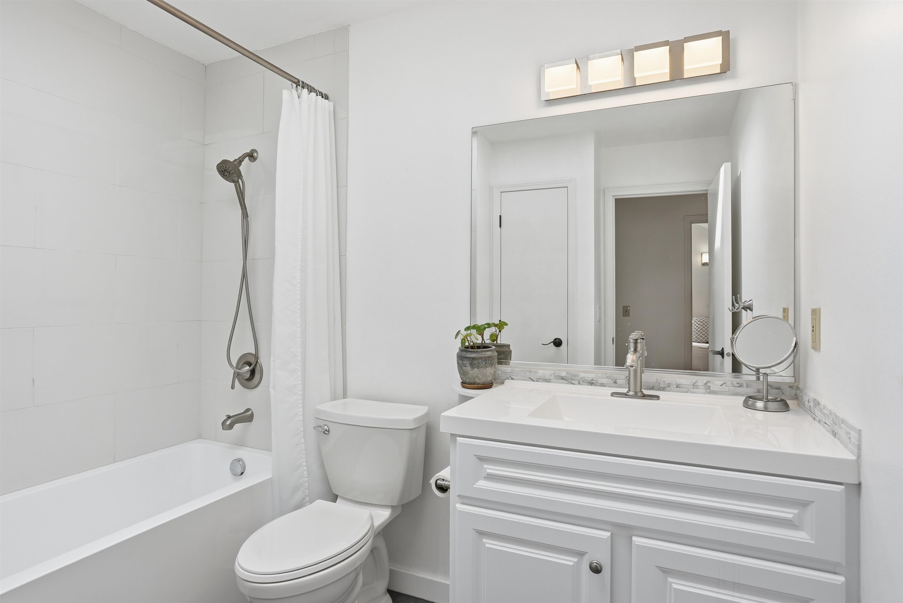 921 N Wright Blvd - Photo 22