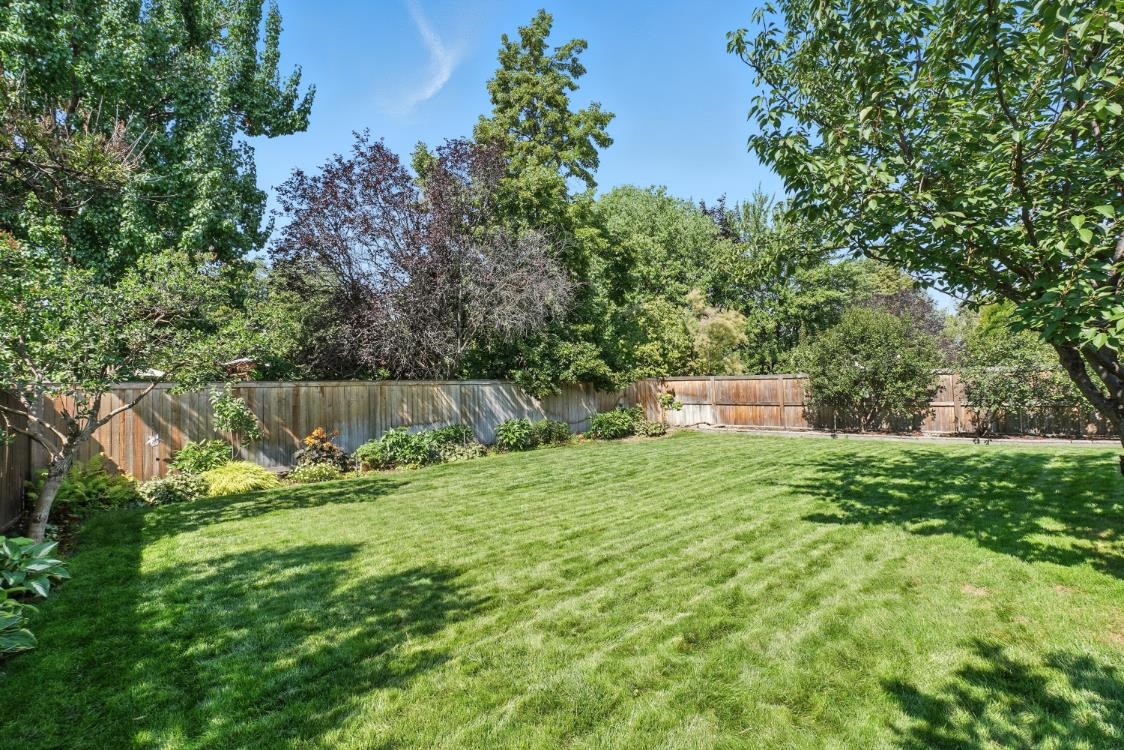 921 N Wright Blvd - Photo 30