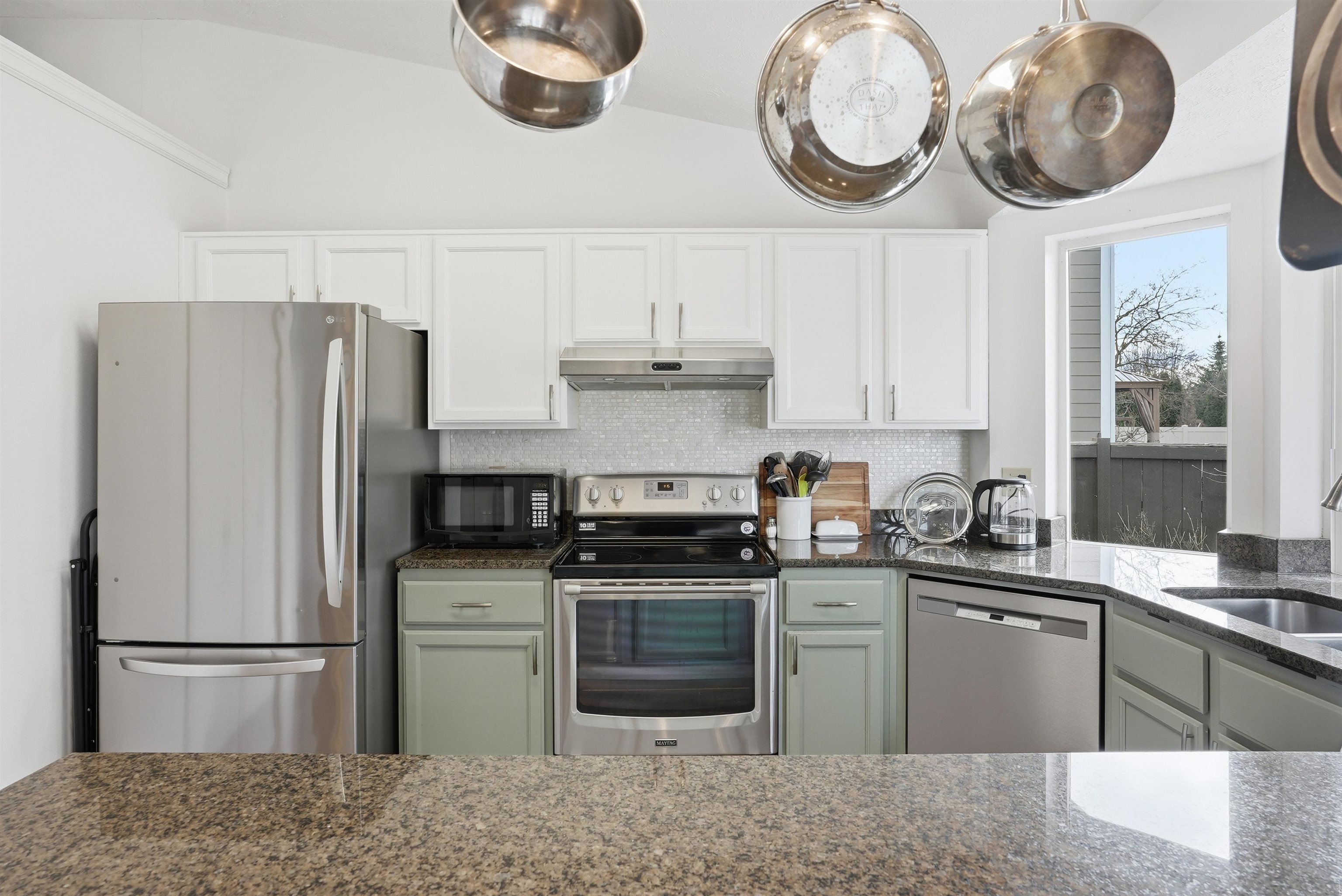 921 N Wright Blvd - Photo 10
