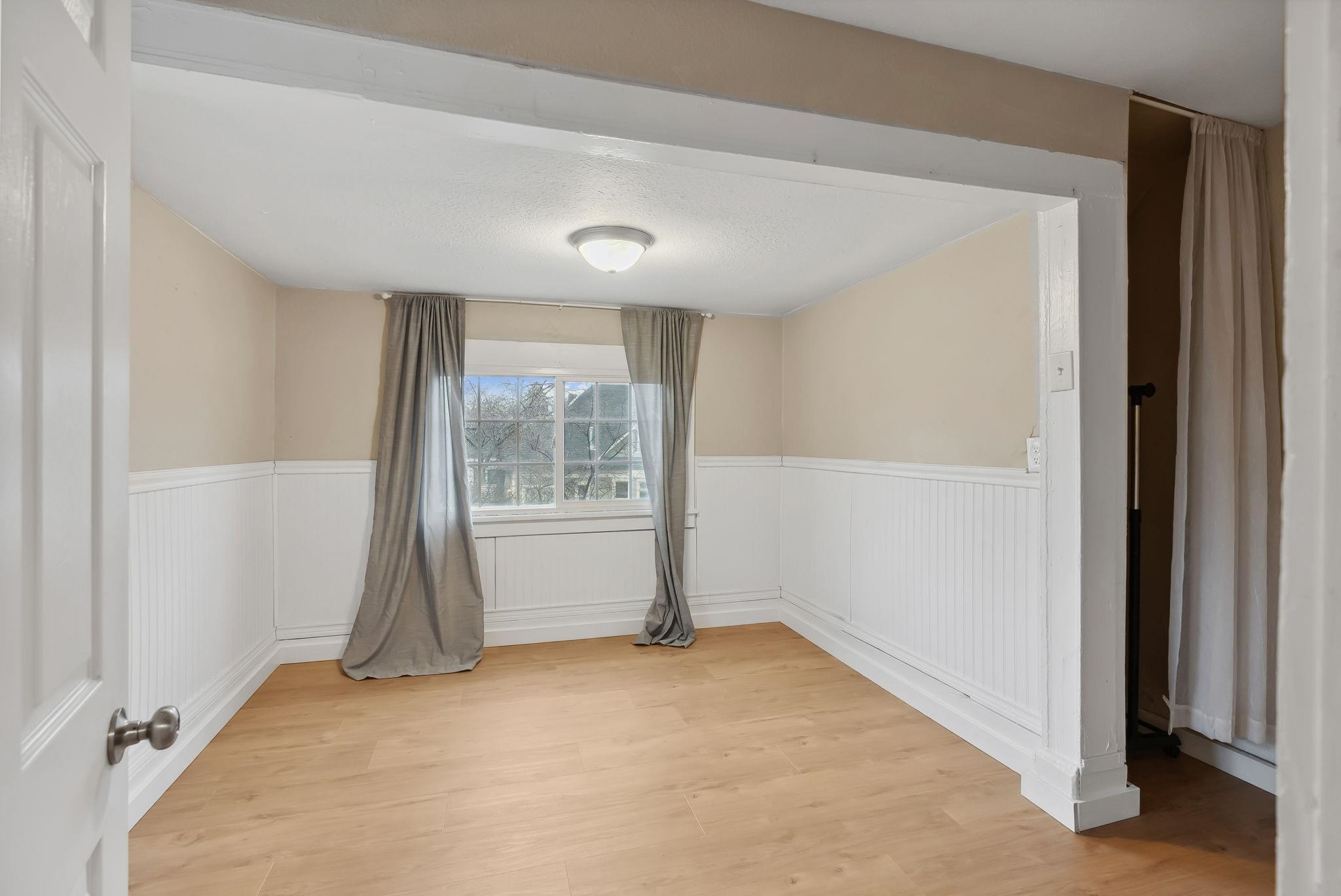 1904 W Gardner Ave - Photo 11