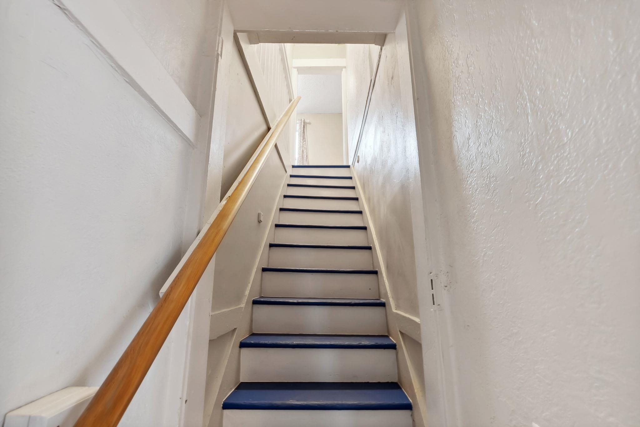 1904 W Gardner Ave - Photo 16
