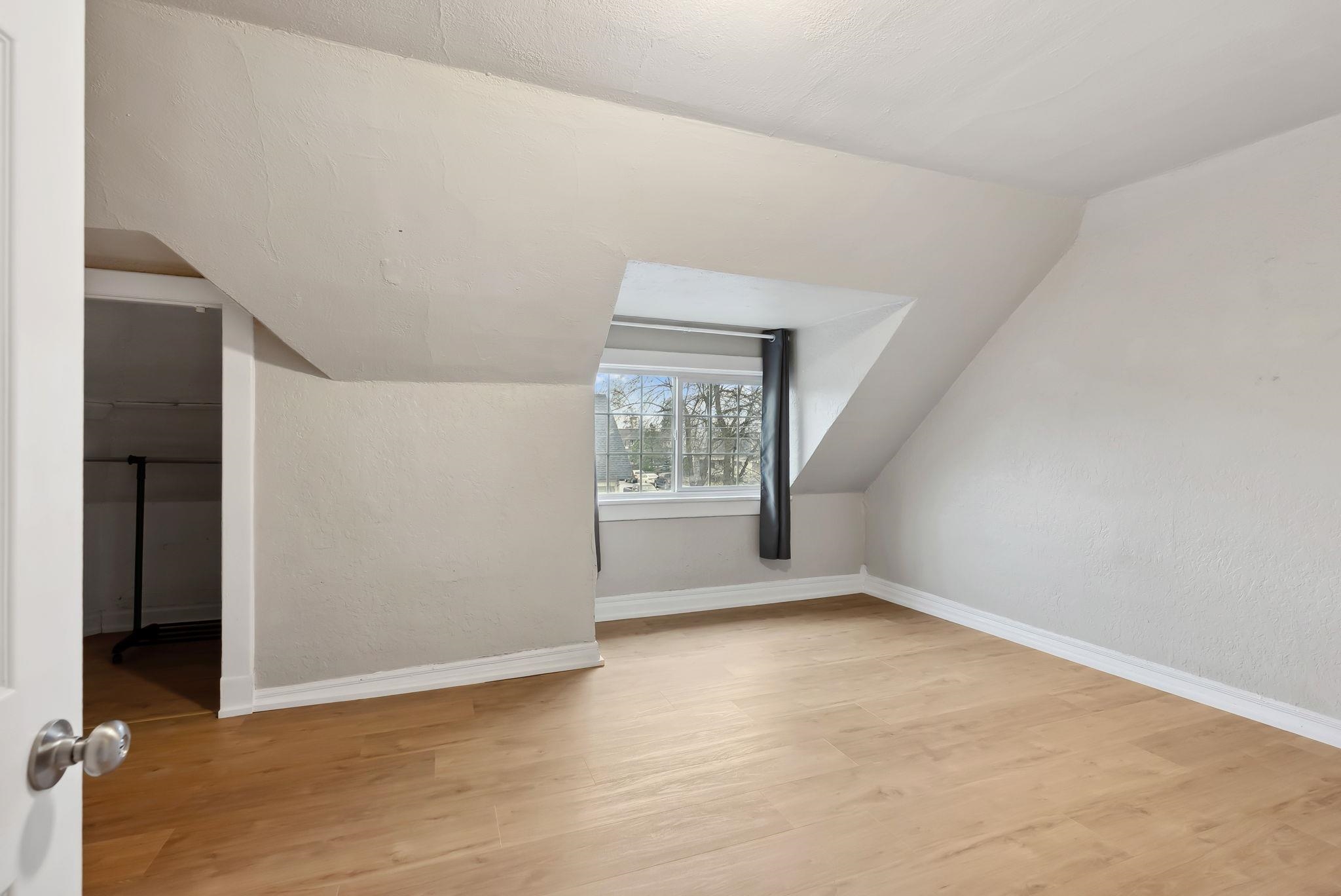 1904 W Gardner Ave - Photo 10