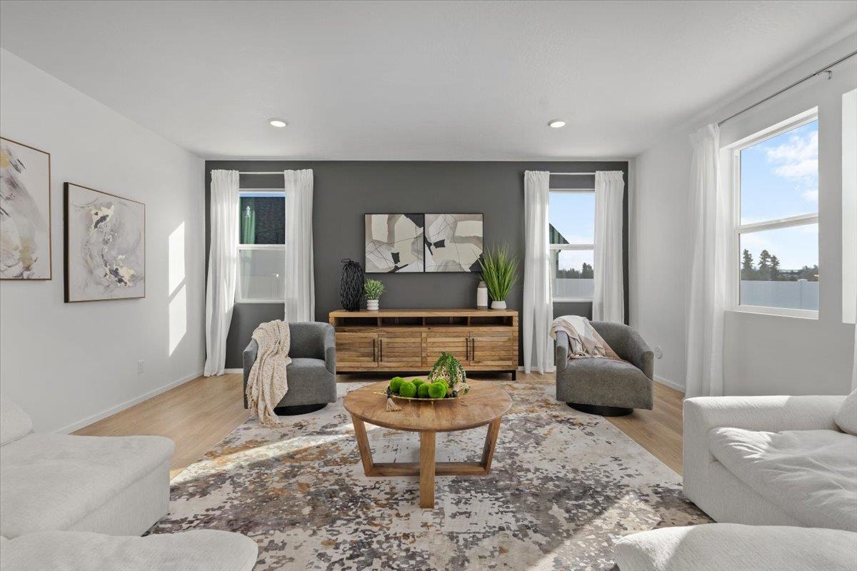 710 E 4th Ave - Photo 5