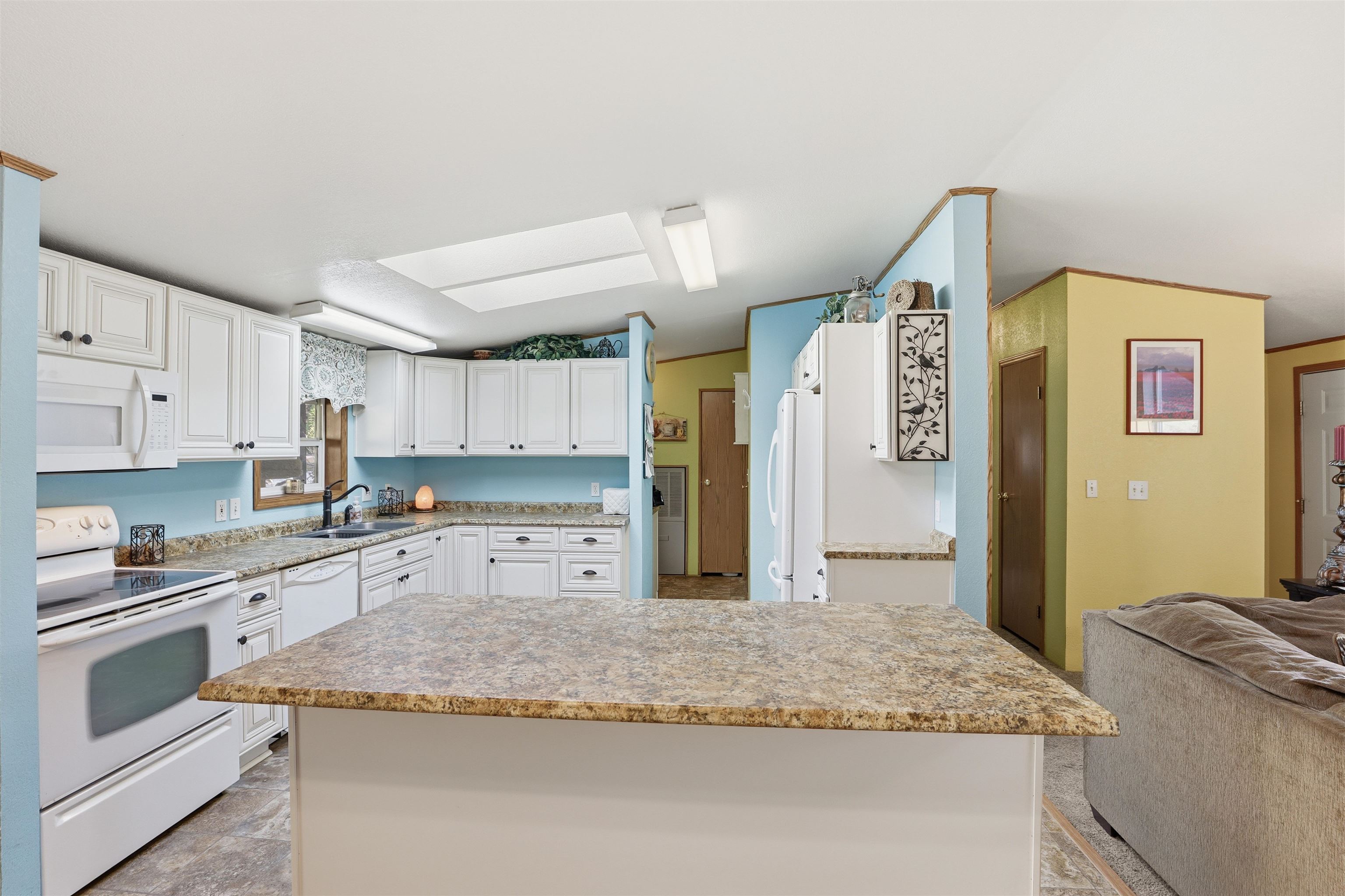4325 E Jean Ave - Photo 9