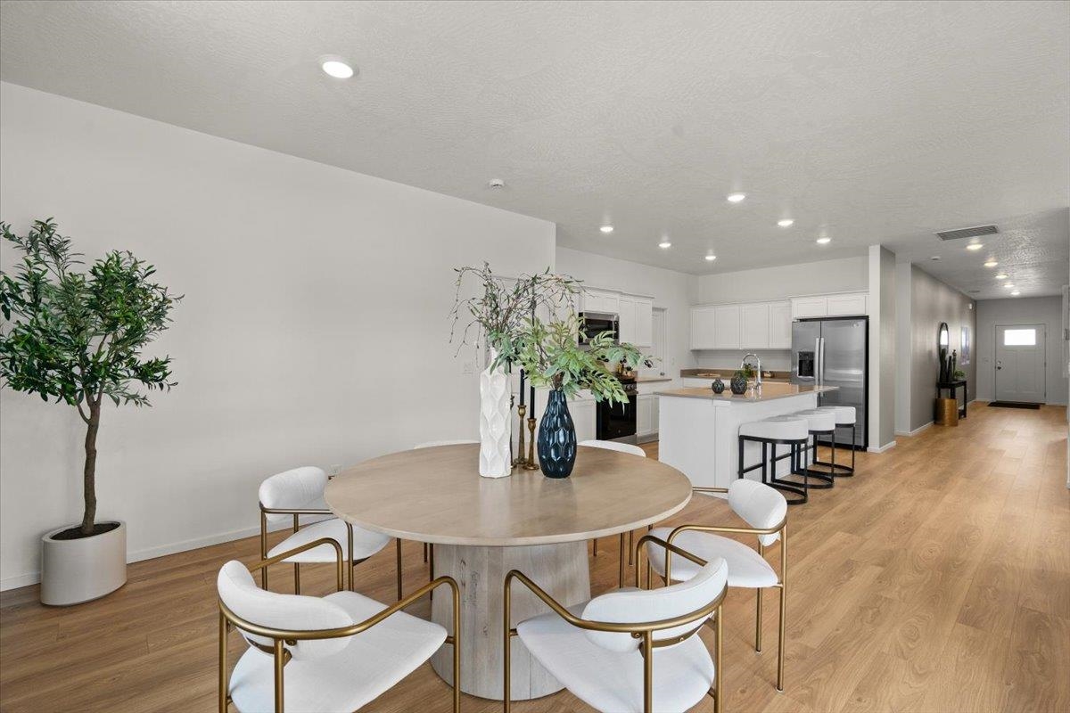 414 N Arcadia Ave - Photo 10