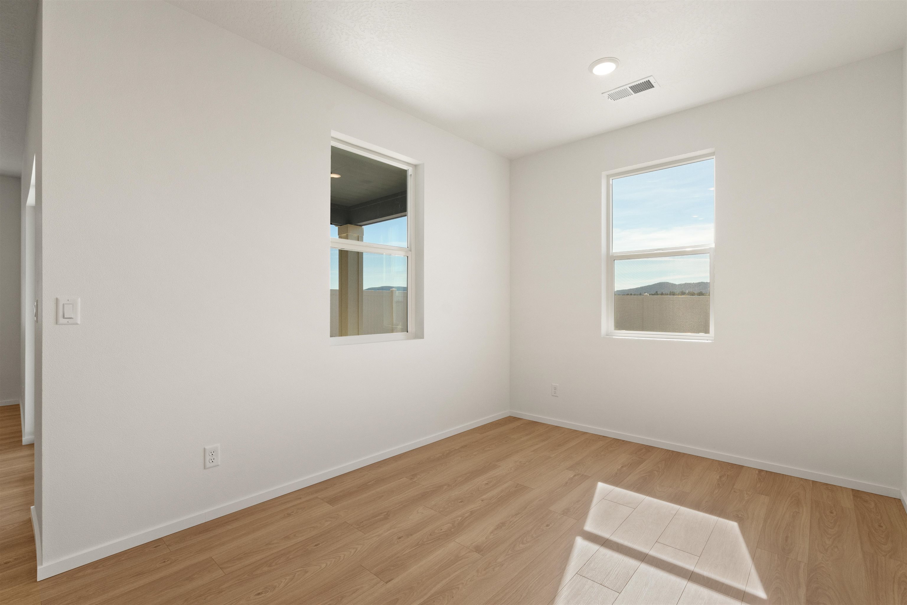 410 N ARCADIA Ave - Photo 14