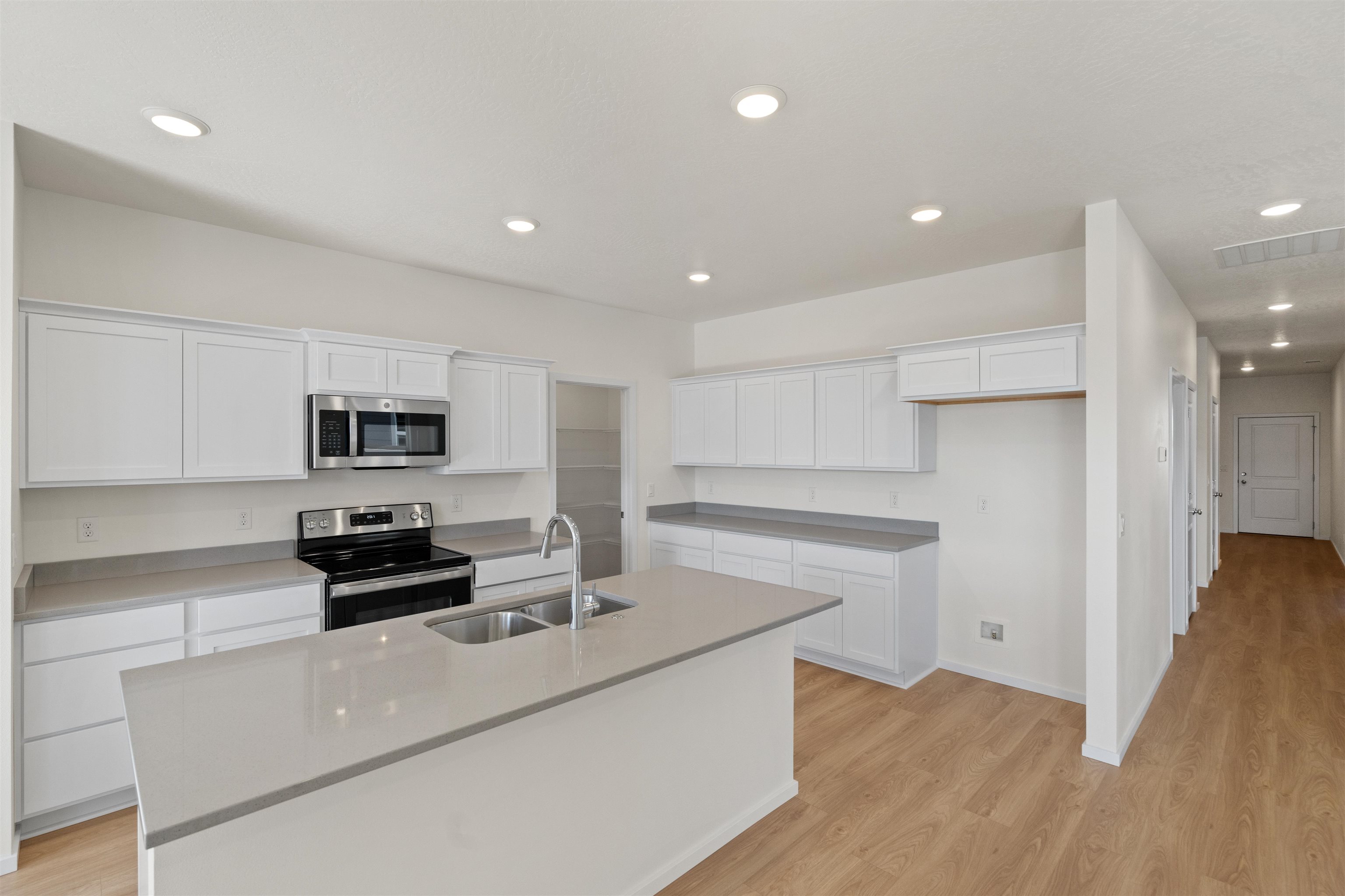 410 N ARCADIA Ave - Photo 9