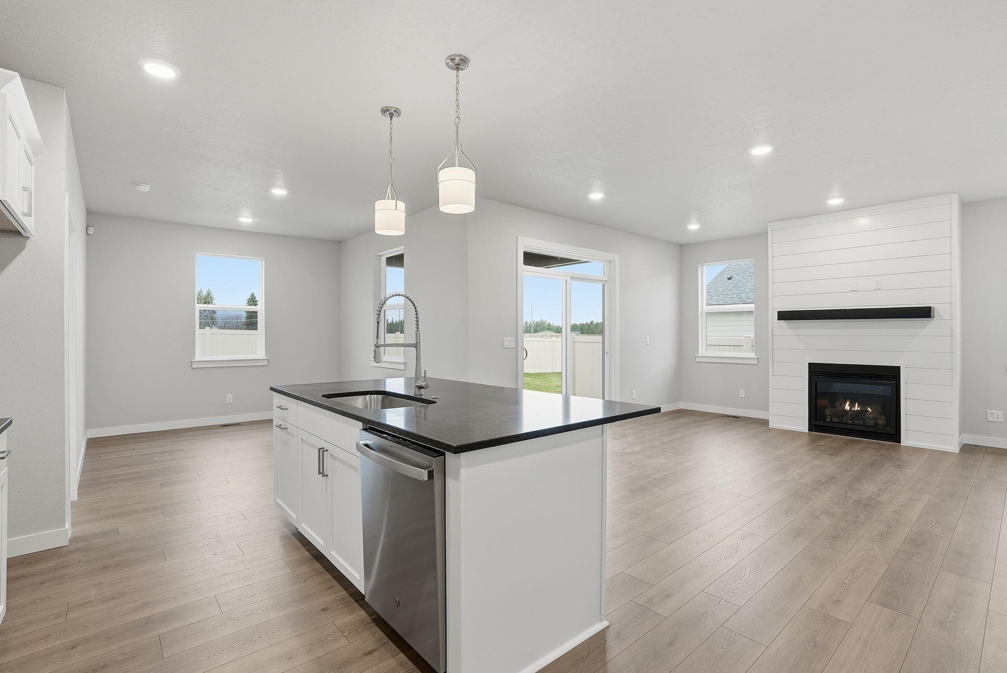 1231 N High Desert Dr - Photo 15