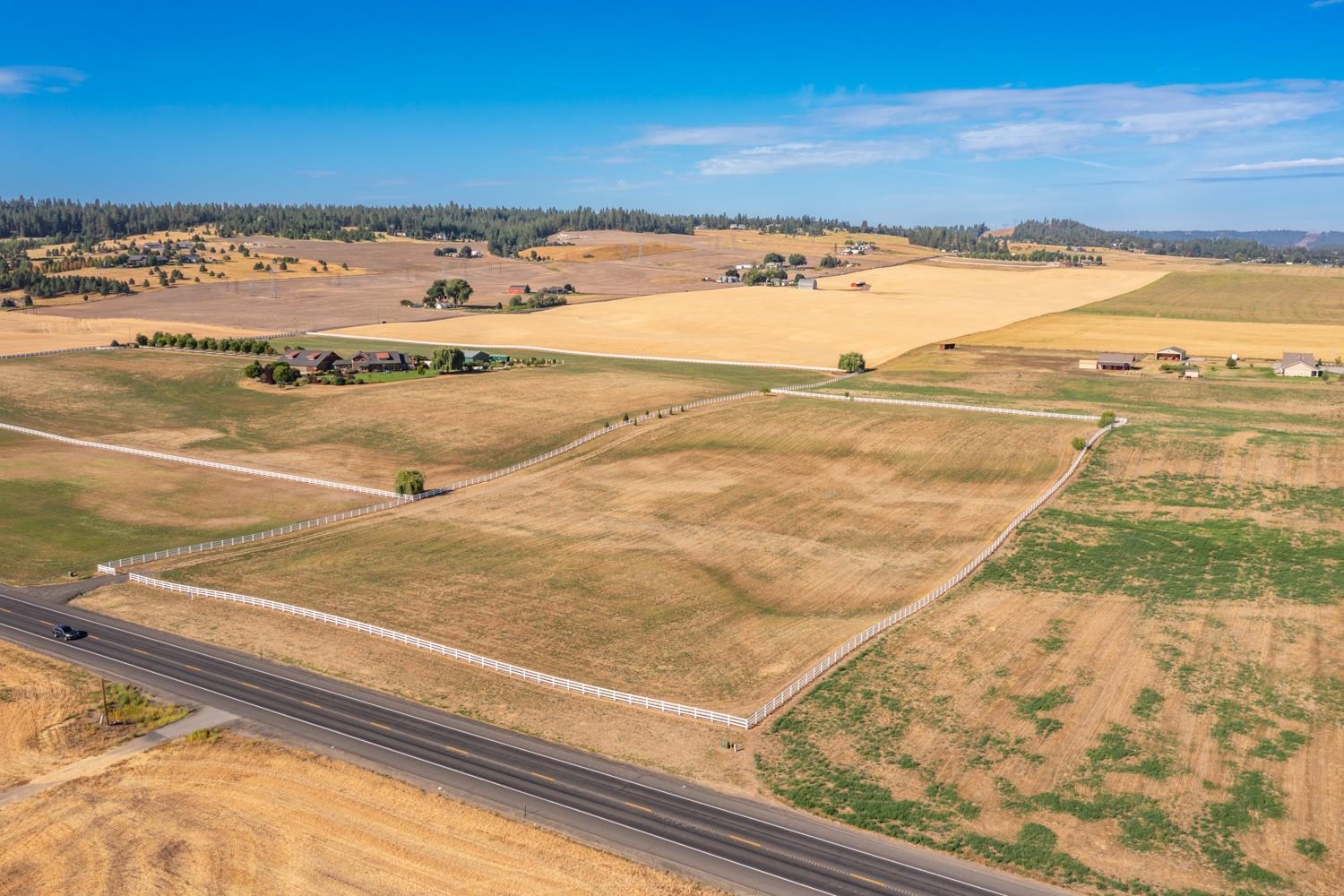 11300 N Bruce Rd - Photo 5