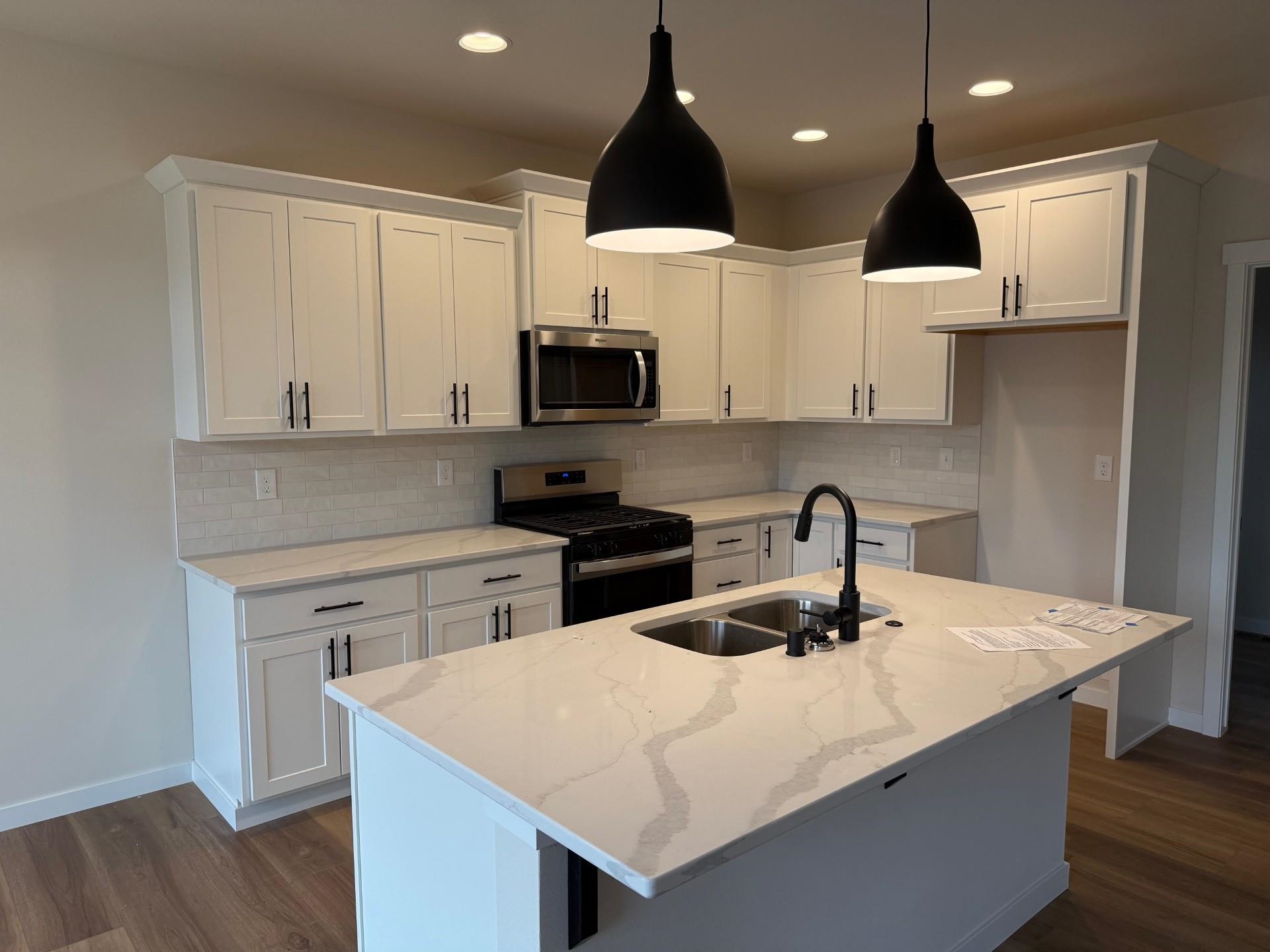 3203 S Custer Ln - Photo 4