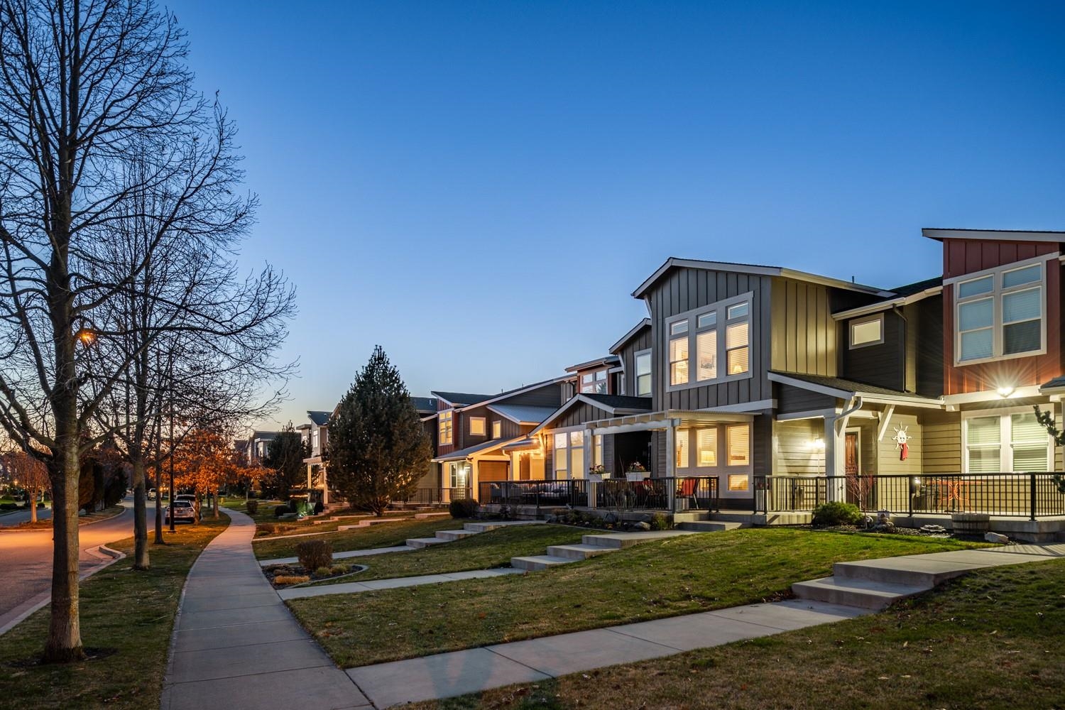 2118 W Summit Pkwy - Photo 8