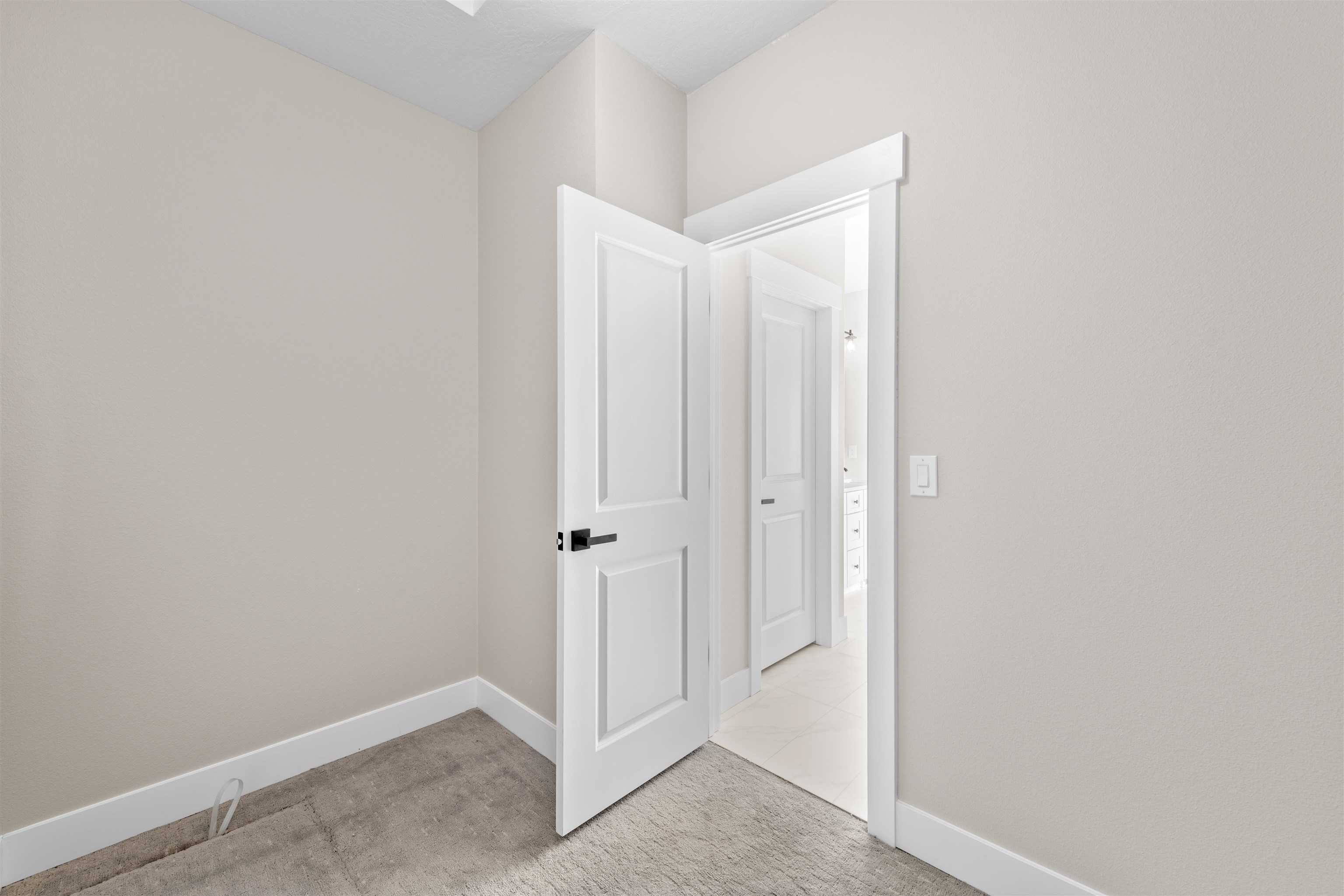 6563 Kate Dr - Photo 33
