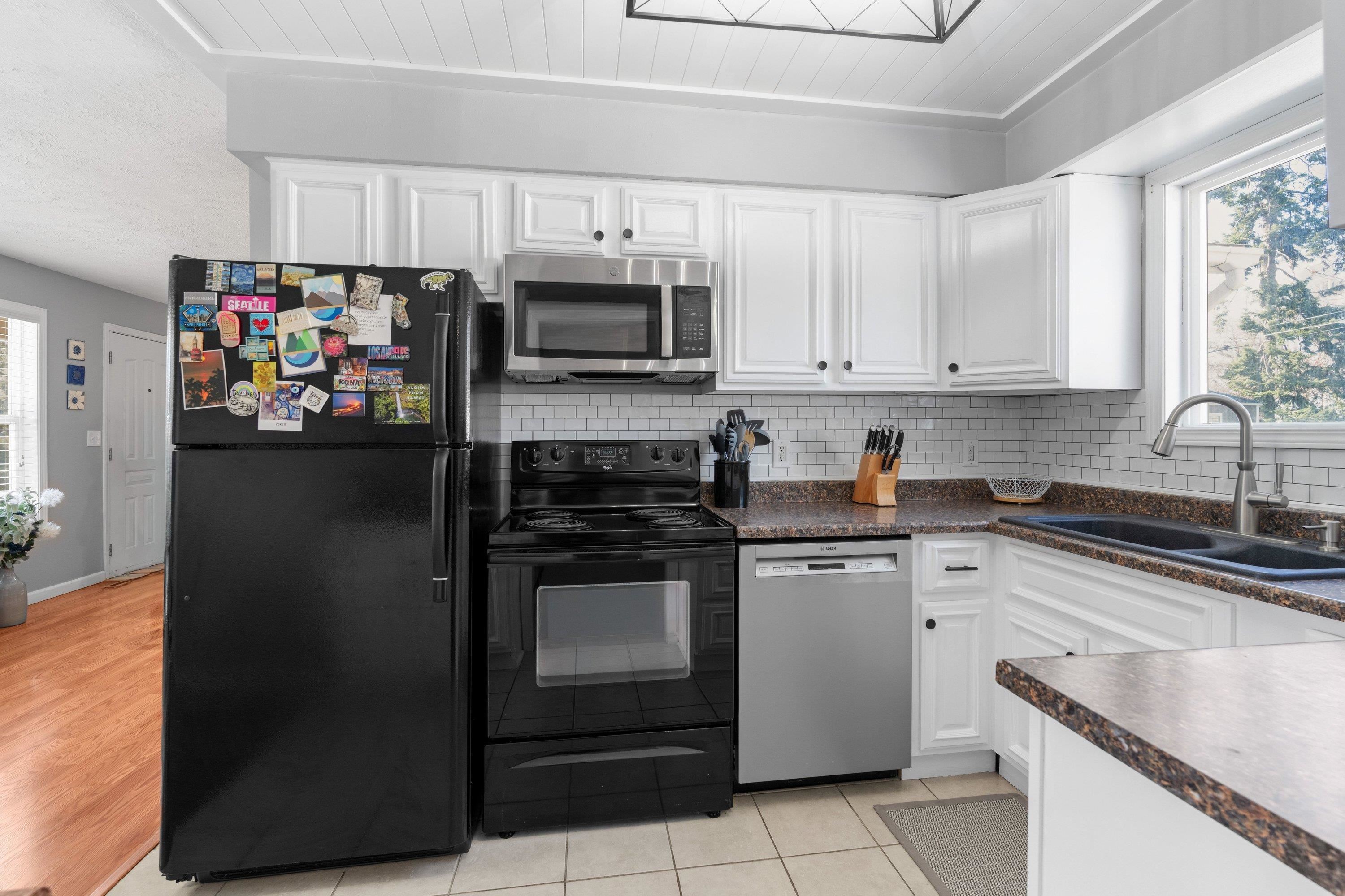 11119 E 17th Ave - Photo 16