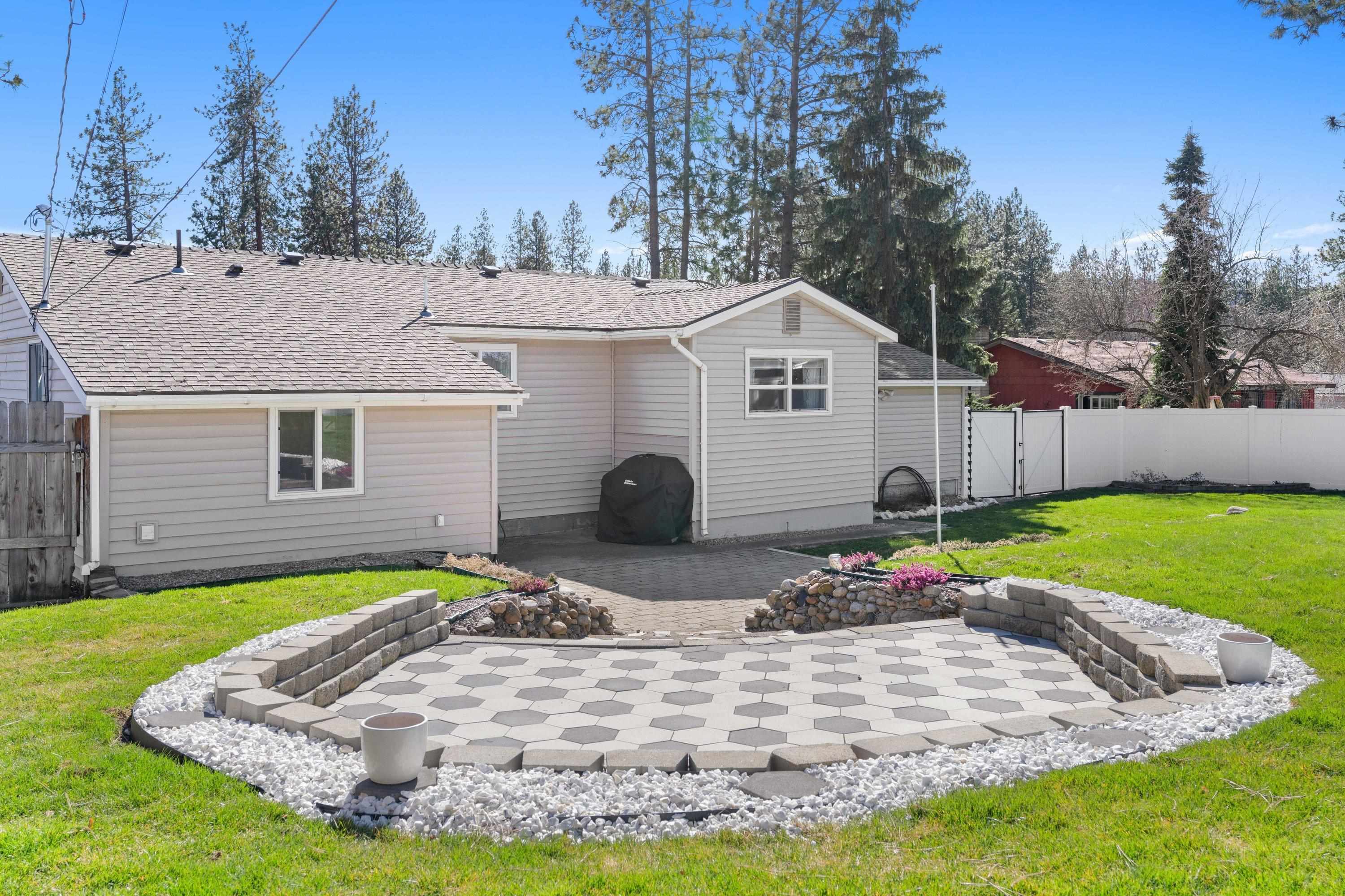 11119 E 17th Ave - Photo 23
