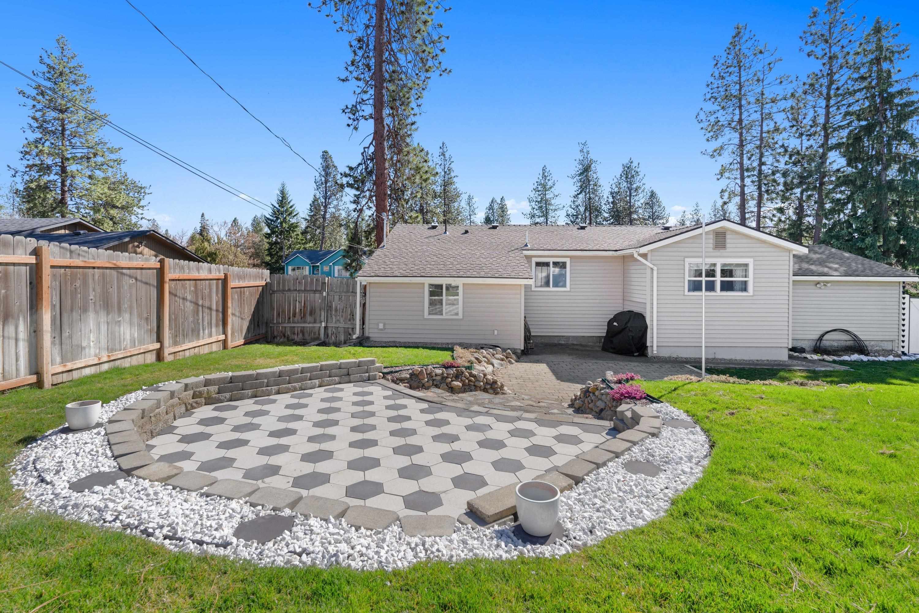 11119 E 17th Ave - Photo 24