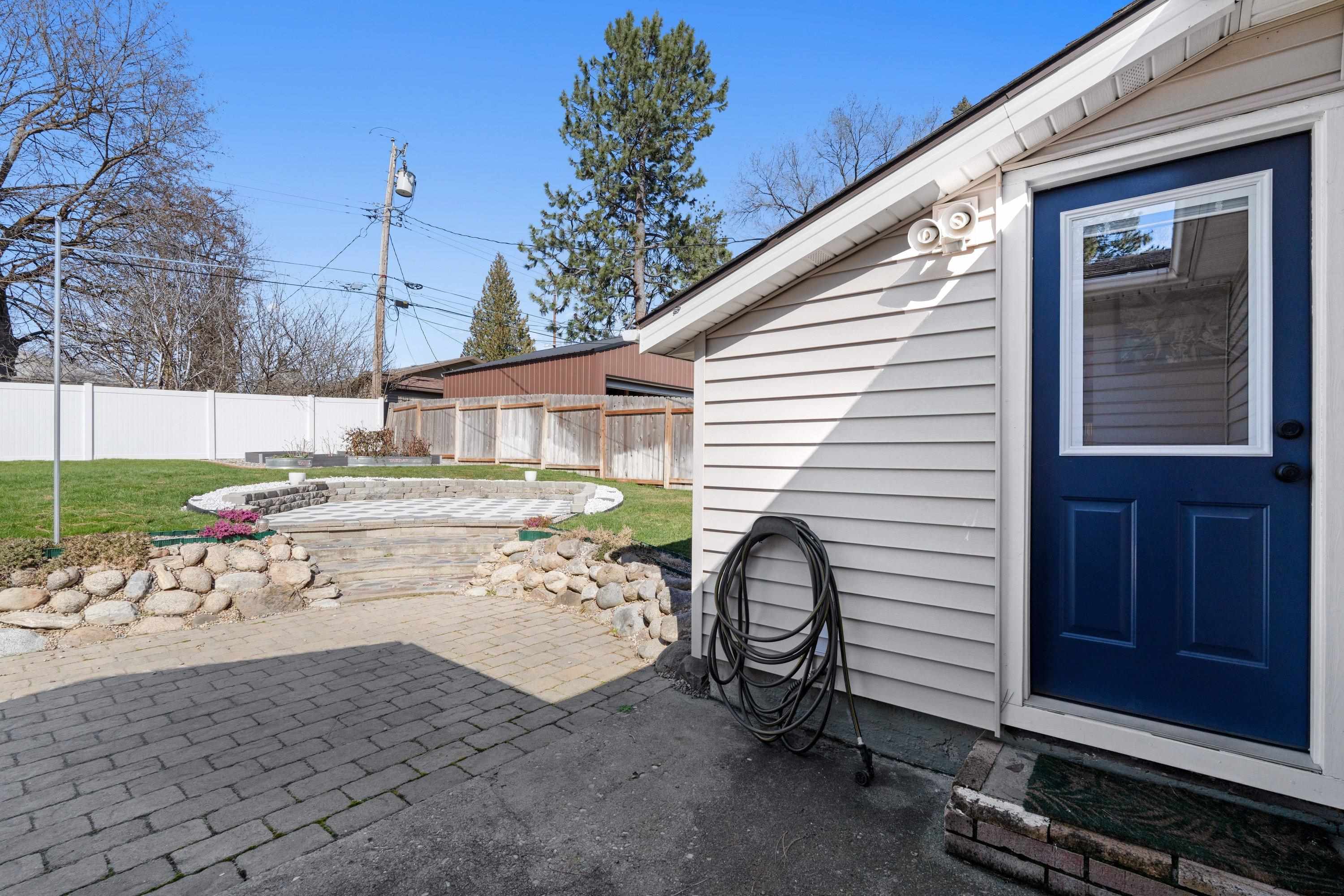 11119 E 17th Ave - Photo 26