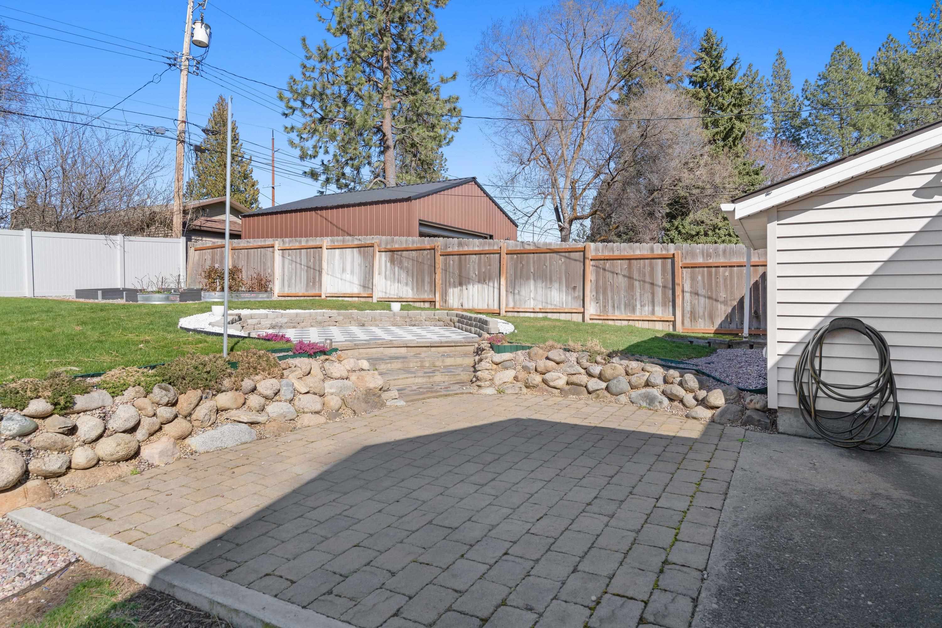 11119 E 17th Ave - Photo 27