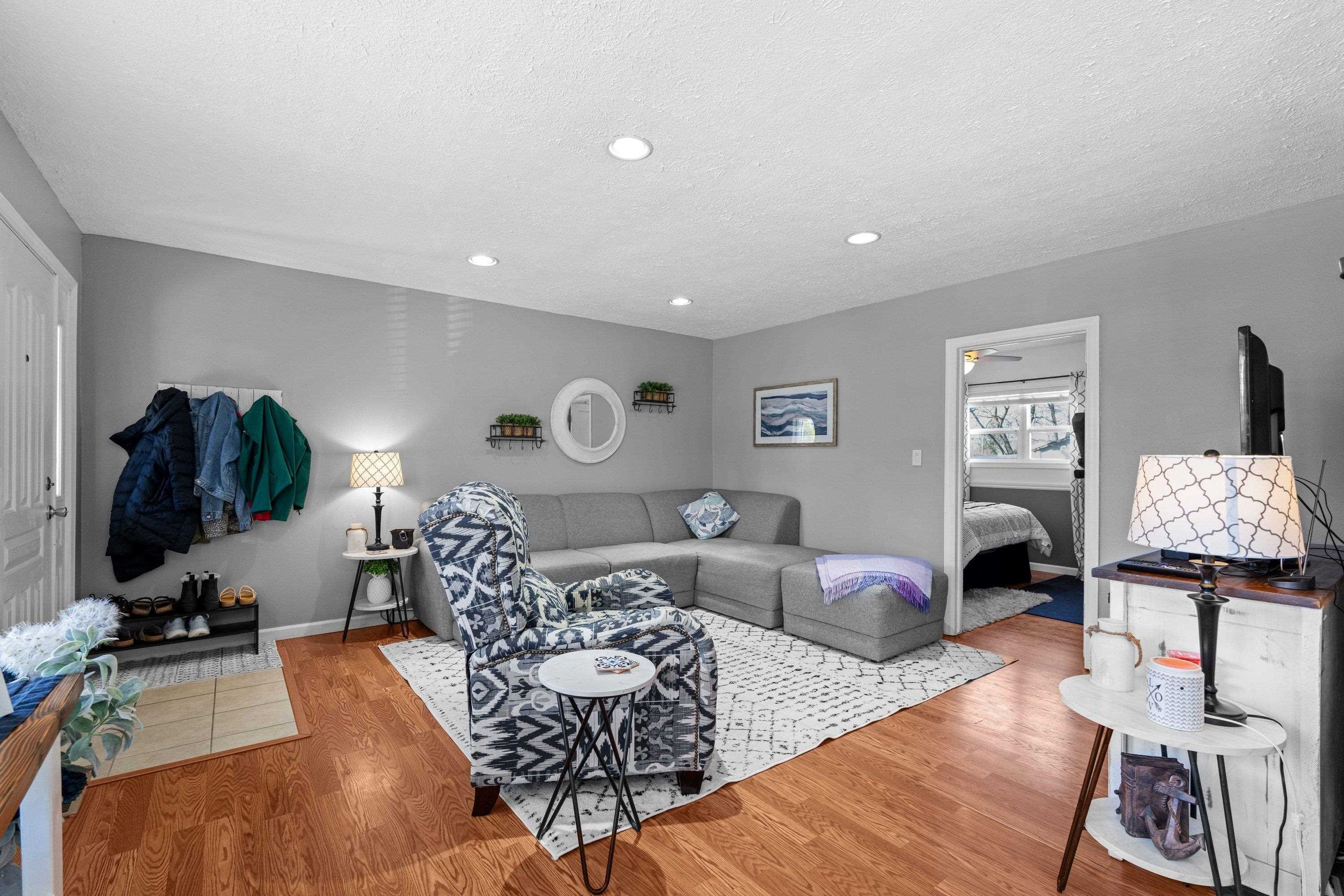 11119 E 17th Ave - Photo 5