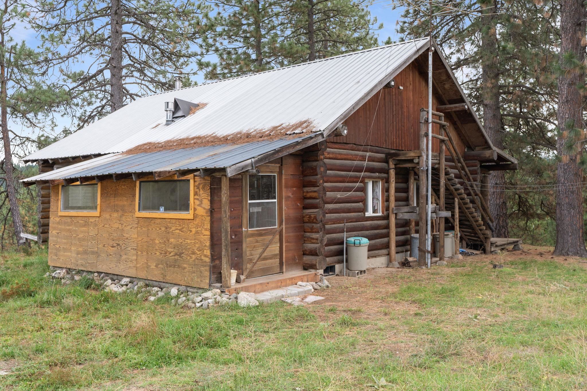 861 Pines Rd - Photo 1