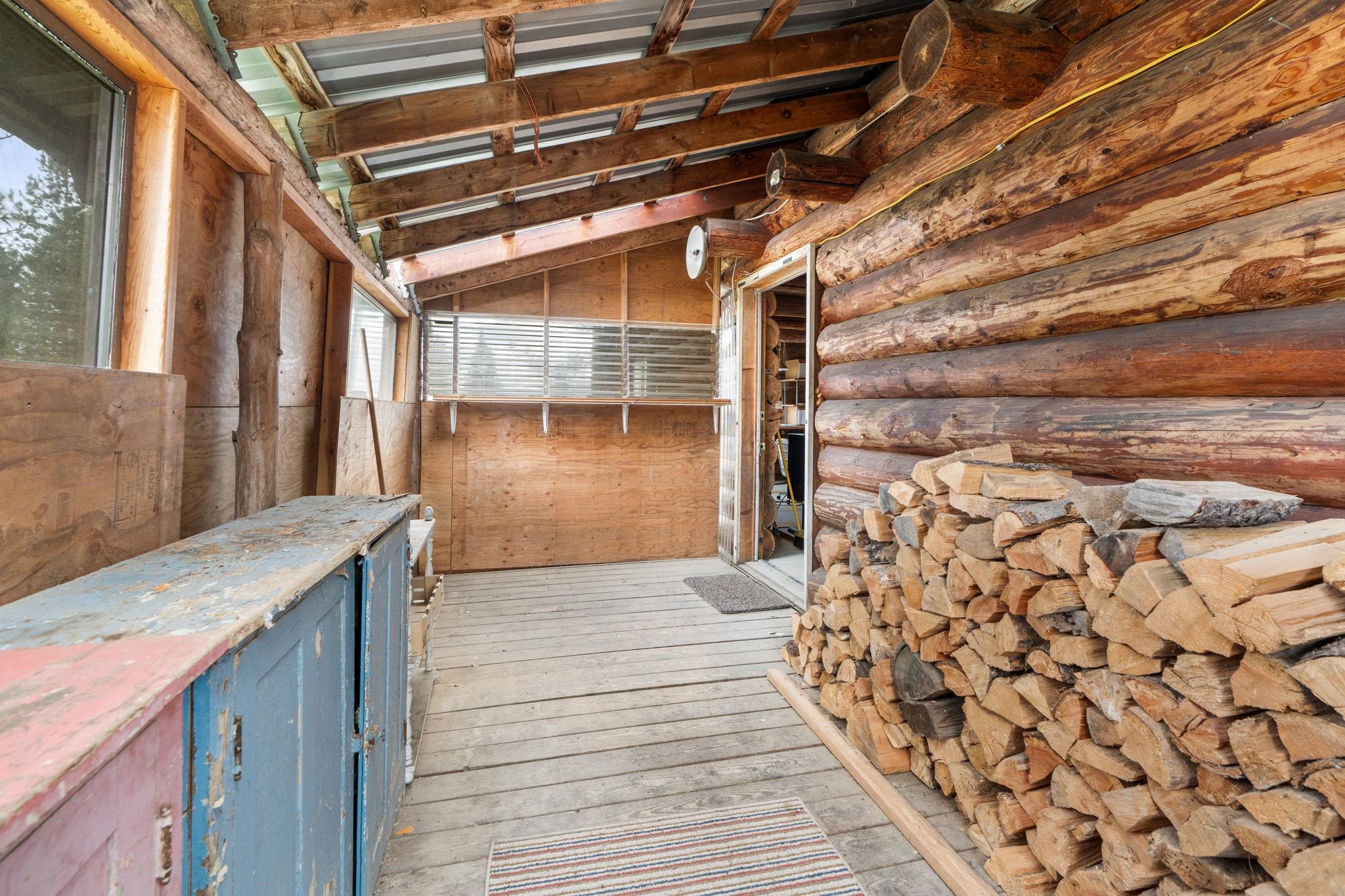 861 Pines Rd - Photo 2