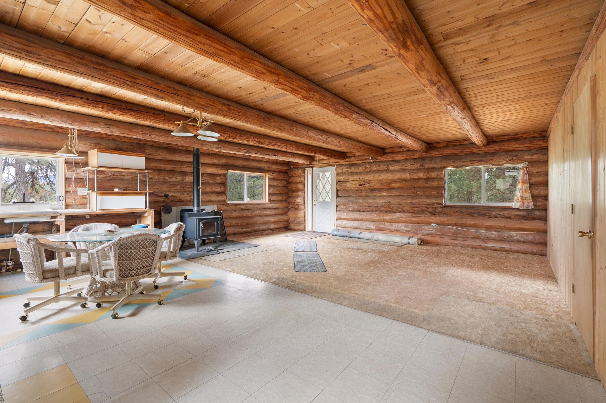 861 Pines Rd - Photo 3
