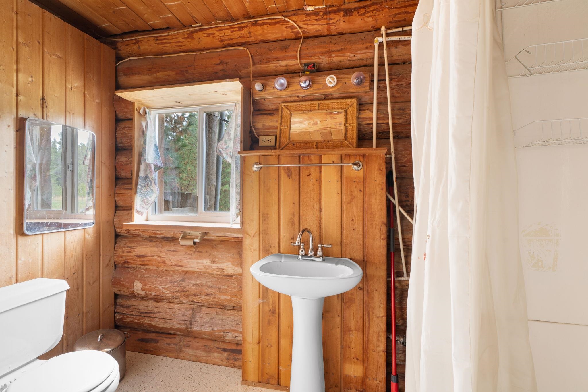 861 Pines Rd - Photo 8