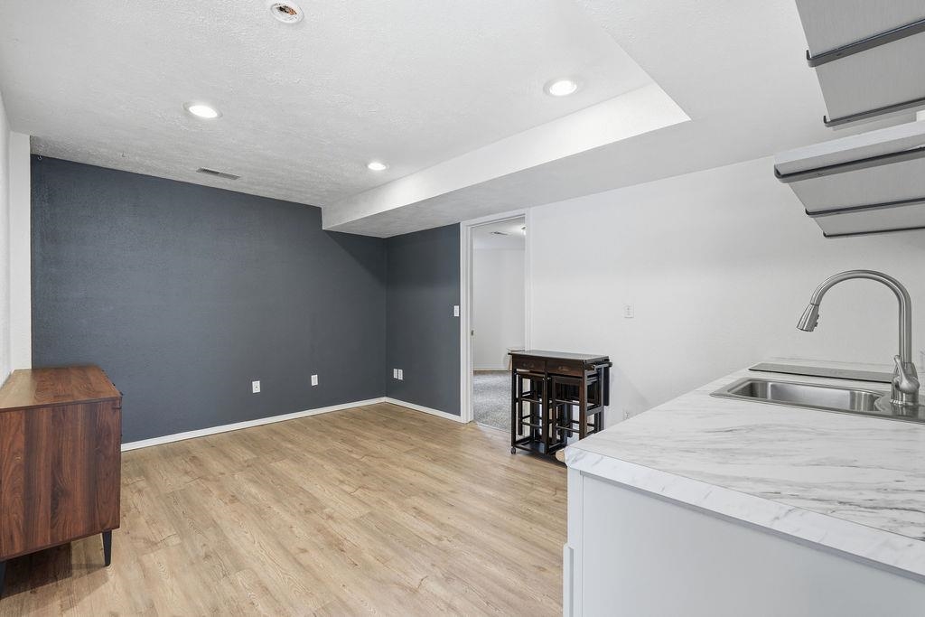 712 Montague Dr - Photo 25