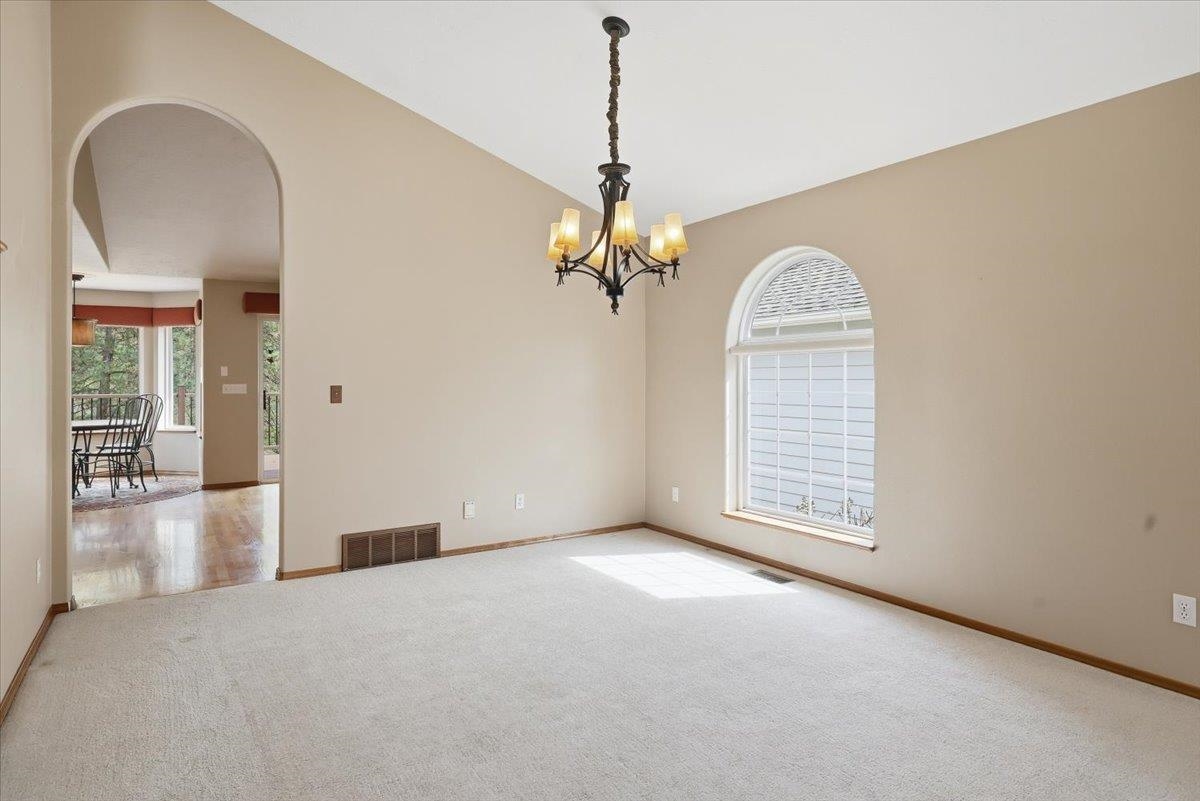 619 E Martingale Ct - Photo 12