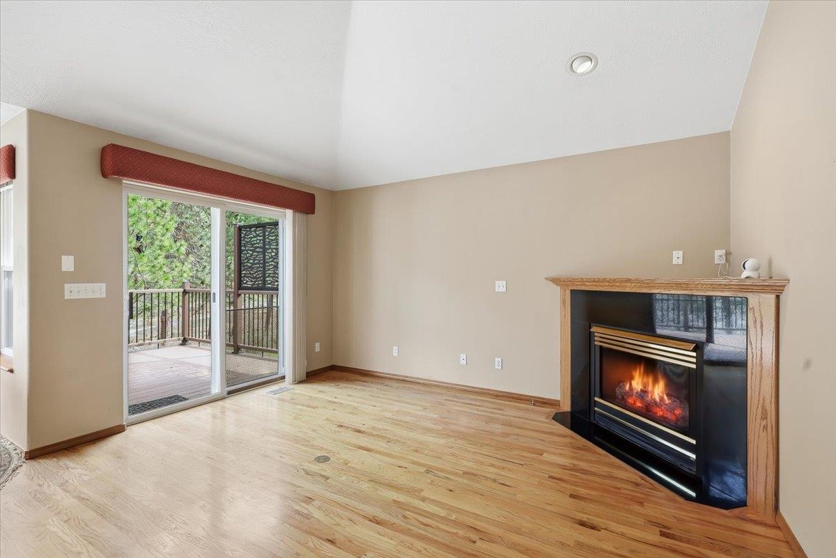 619 E Martingale Ct - Photo 15