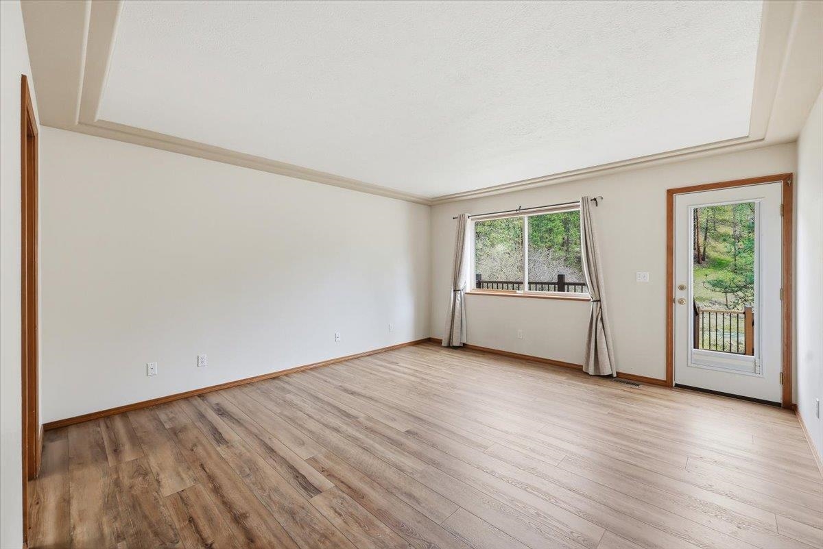 619 E Martingale Ct - Photo 23