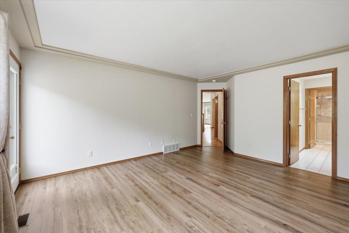619 E Martingale Ct - Photo 24