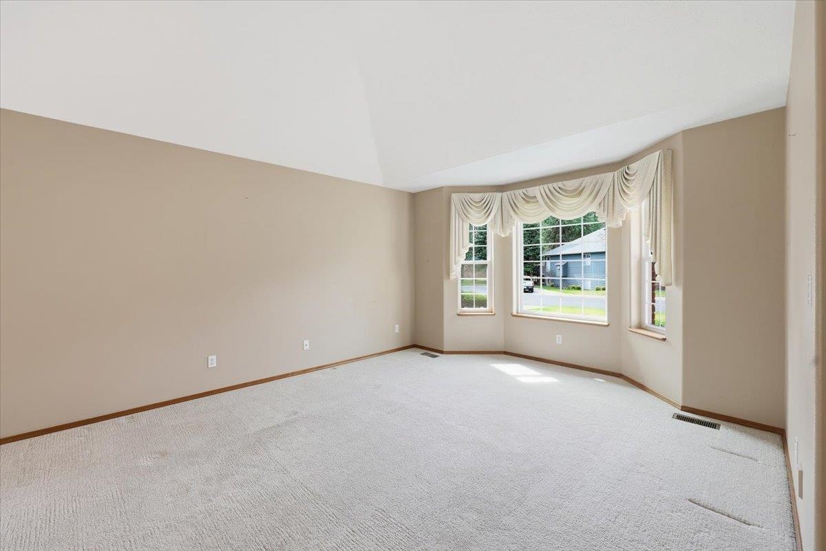 619 E Martingale Ct - Photo 10