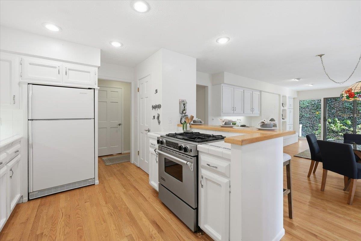 1226 E Christmas Tree Ln - Photo 23
