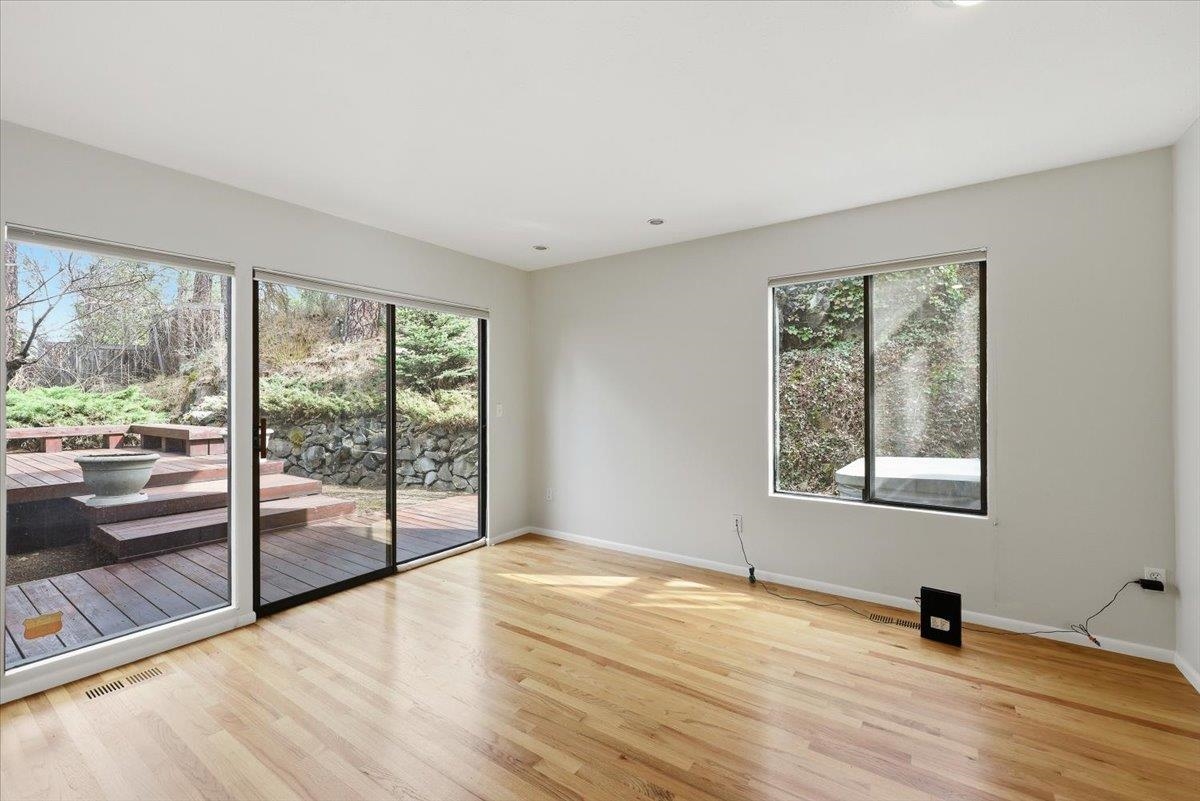 1226 E Christmas Tree Ln - Photo 24