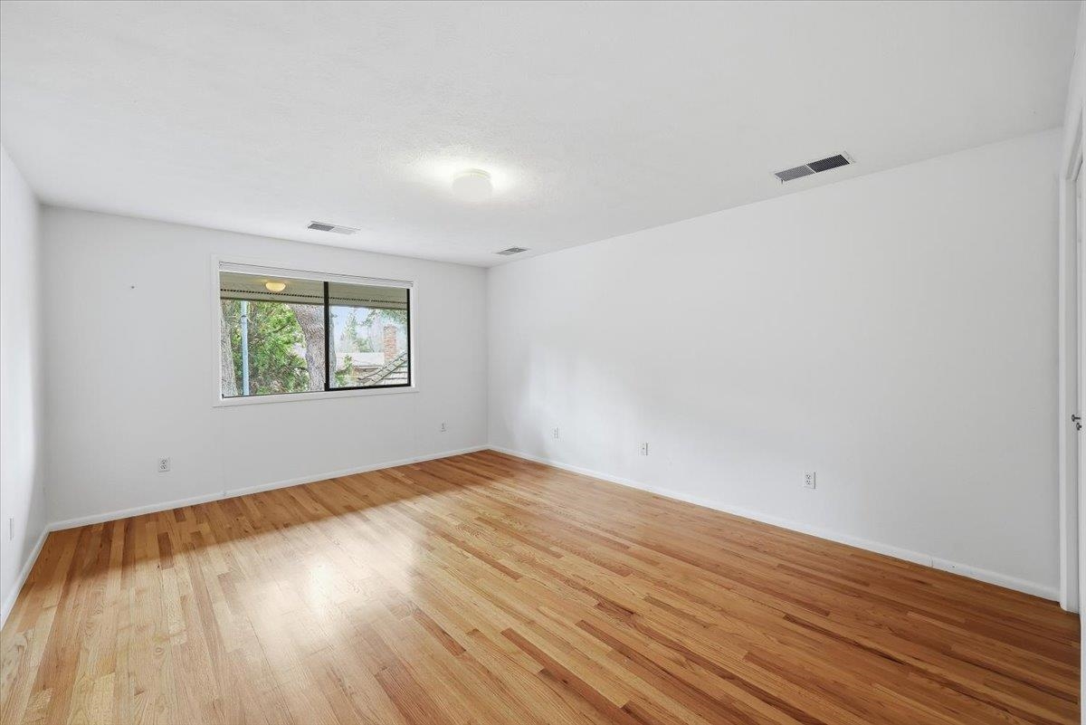 1226 E Christmas Tree Ln - Photo 35
