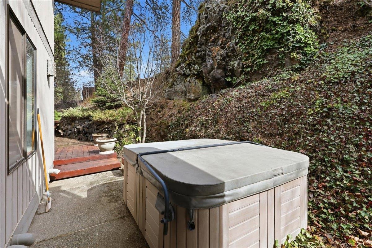 1226 E Christmas Tree Ln - Photo 45