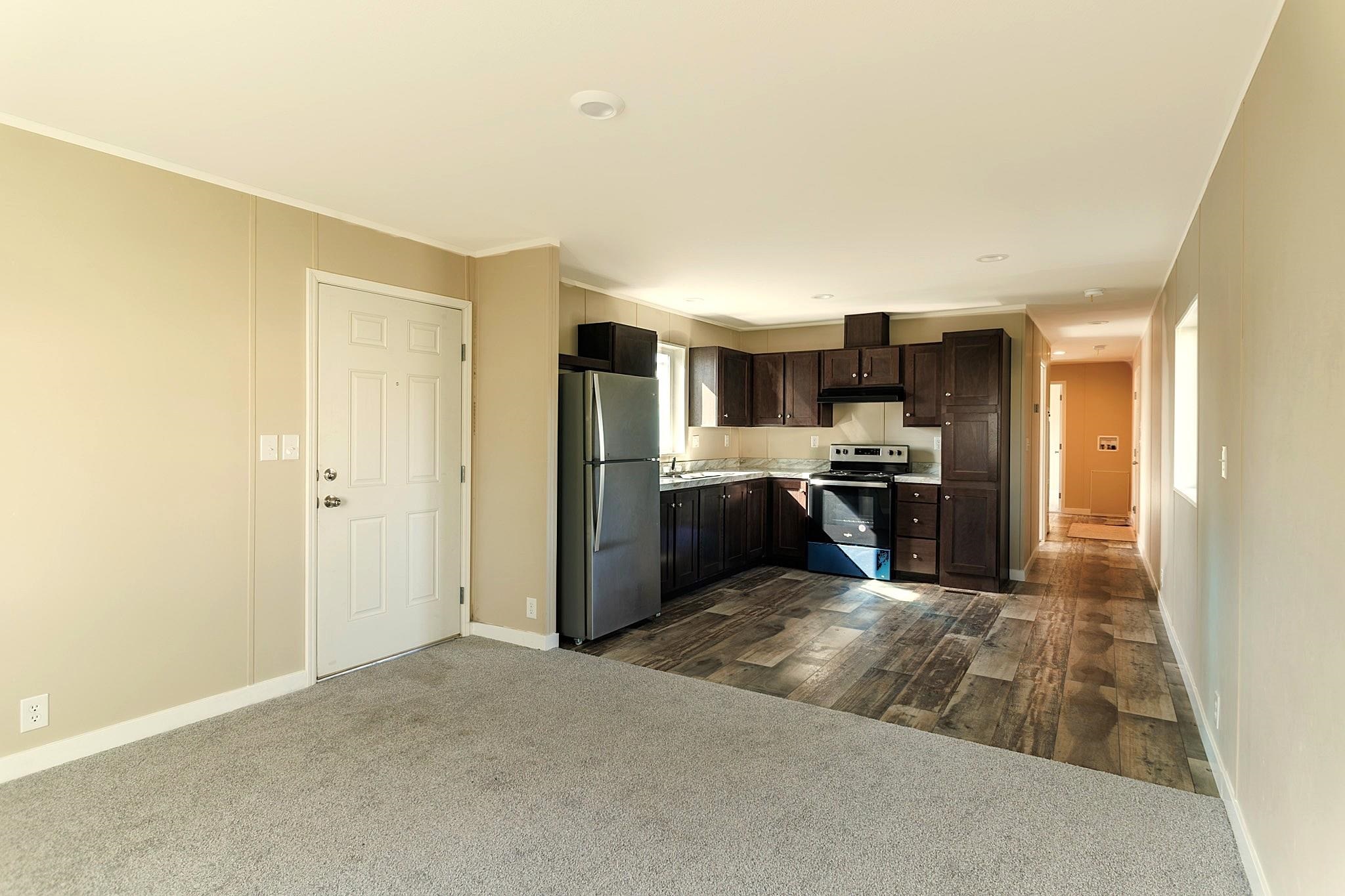 840 W 1st St - Photo 5
