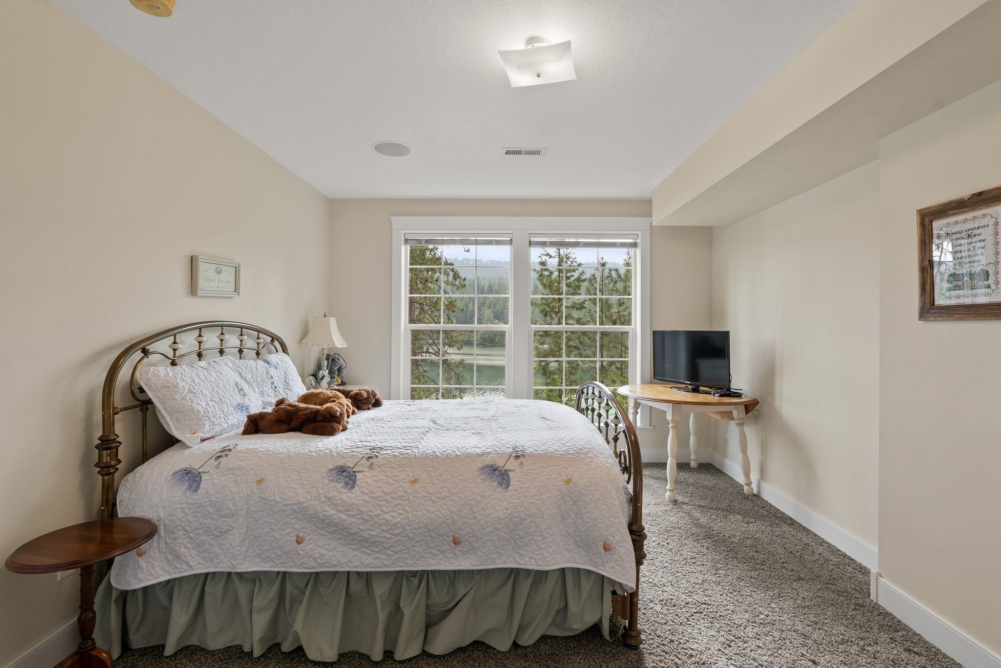 314 E Shore Rd - Photo 24