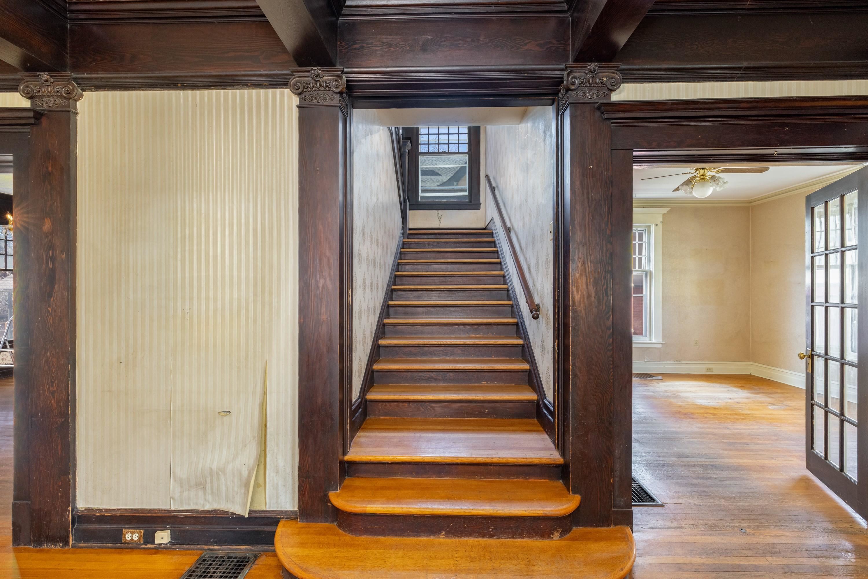 1219 W 9th Ave - Photo 7